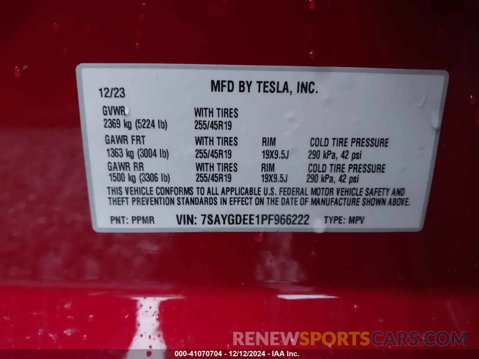 9 fotografías del automóvil dañado 7SAYGDEE1PF966222 TESLA MODEL Y 2023