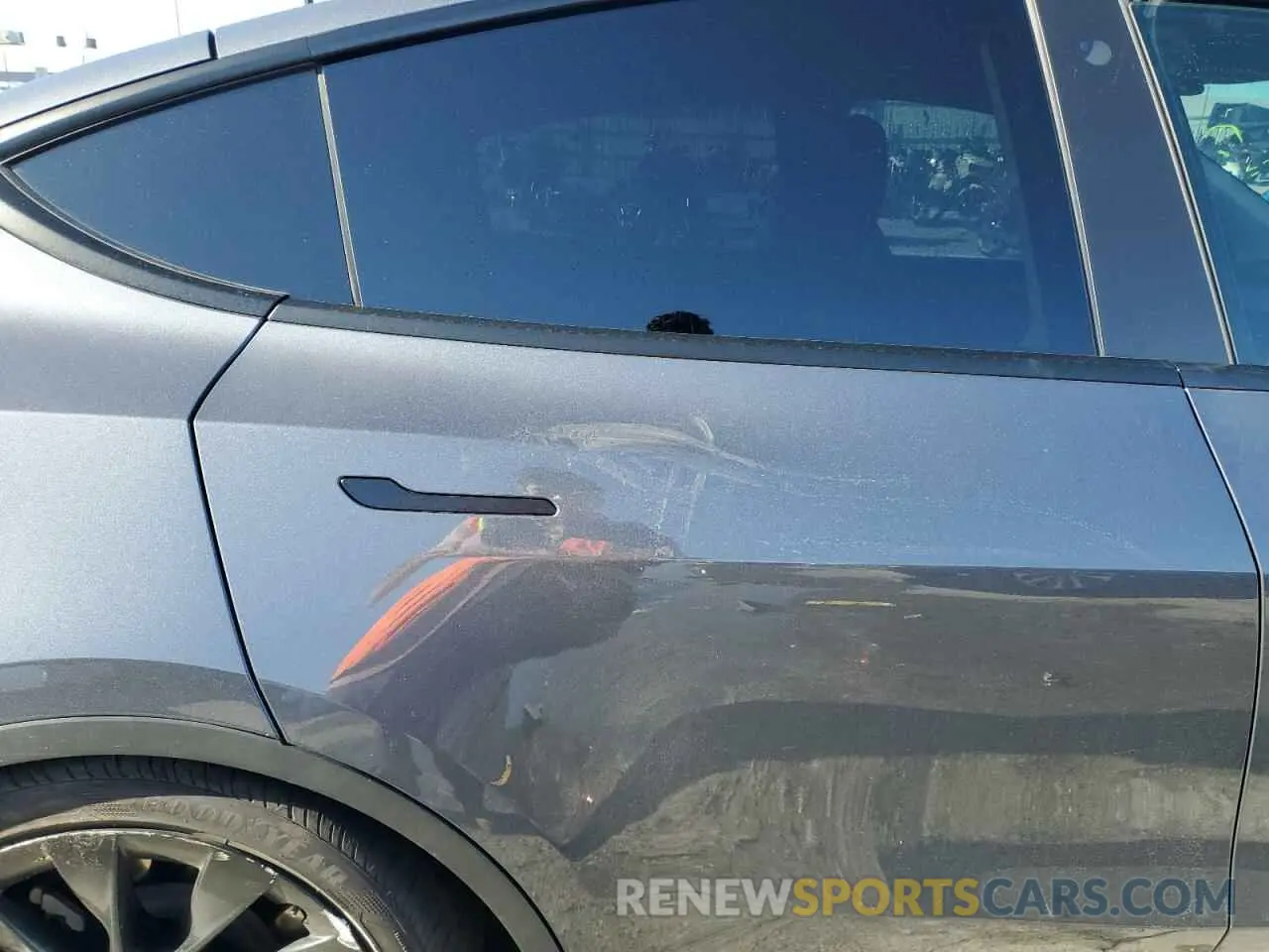11 fotografías del automóvil dañado 7SAYGDEE2PA047794 TESLA MODEL Y 2023