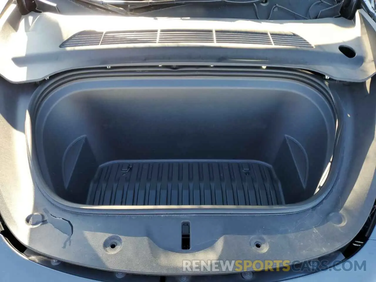 13 fotografías del automóvil dañado 7SAYGDEE2PA047794 TESLA MODEL Y 2023