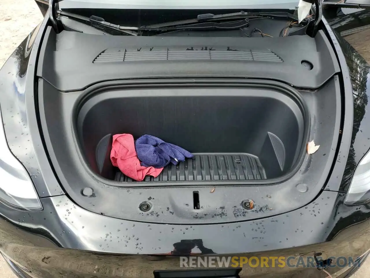 12 fotografías del automóvil dañado 7SAYGDEE2PA103555 TESLA MODEL Y 2023