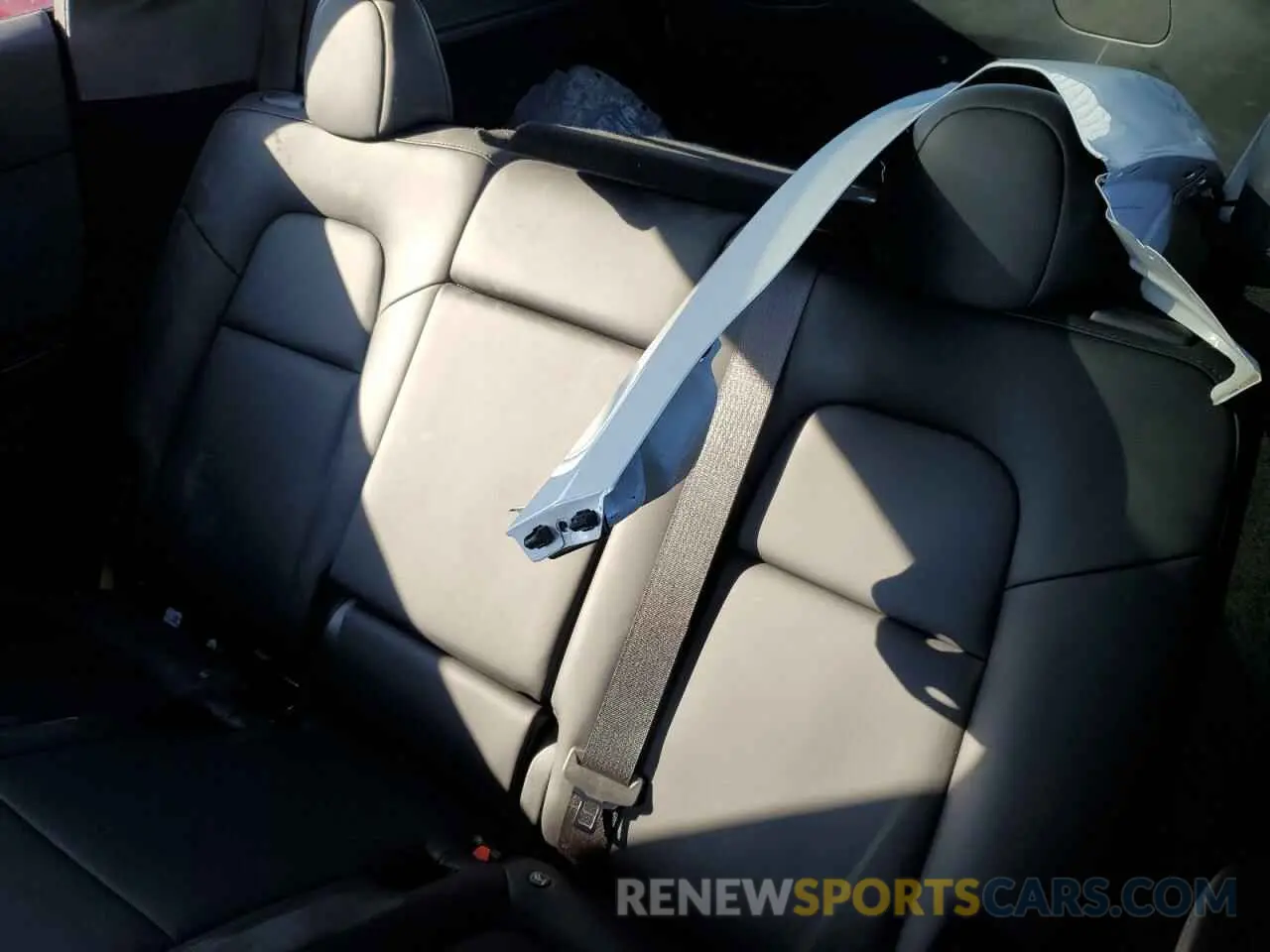 10 fotografías del automóvil dañado 7SAYGDEE2PA121358 TESLA MODEL Y 2023