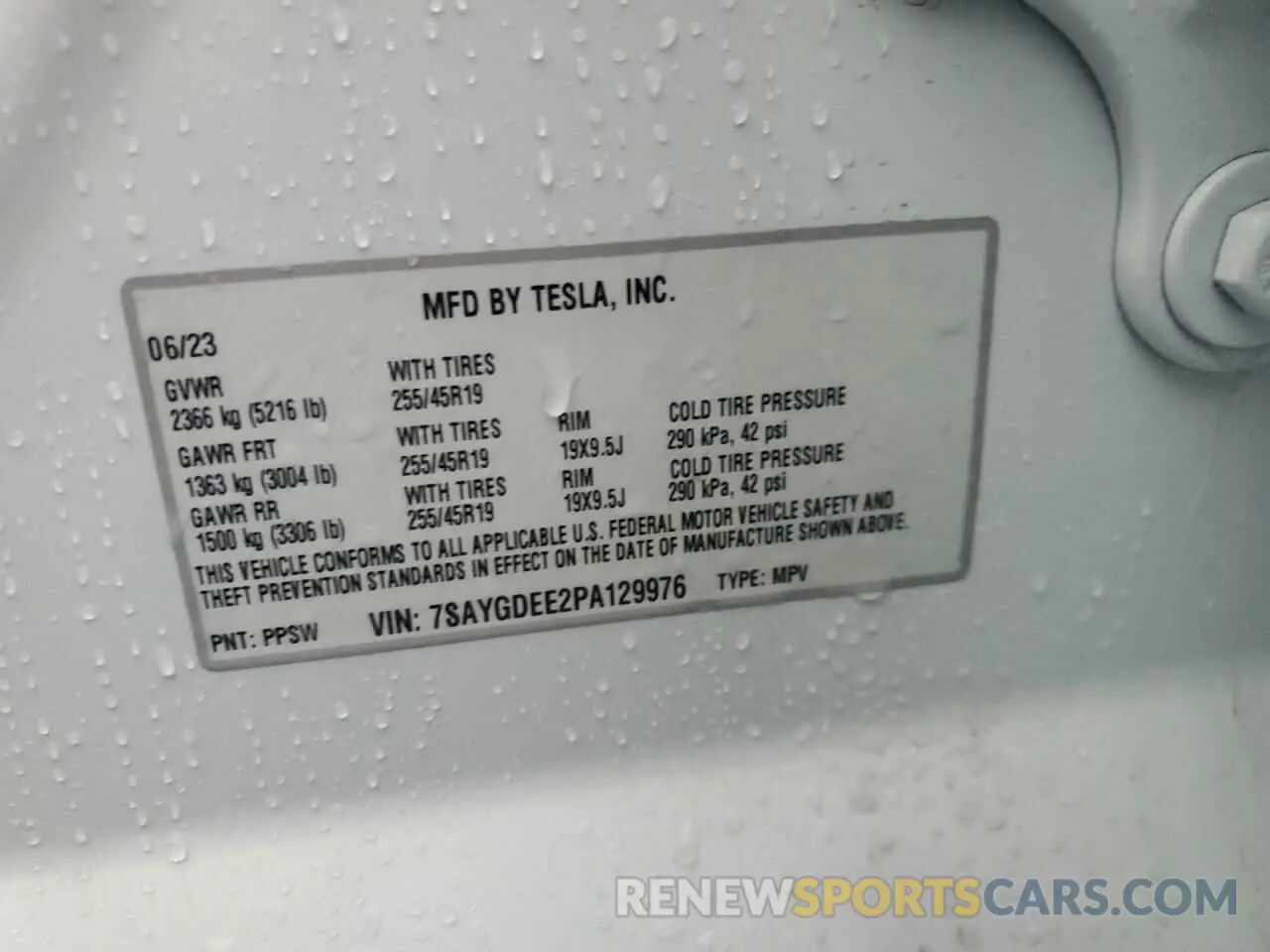 13 fotografías del automóvil dañado 7SAYGDEE2PA129976 TESLA MODEL Y 2023