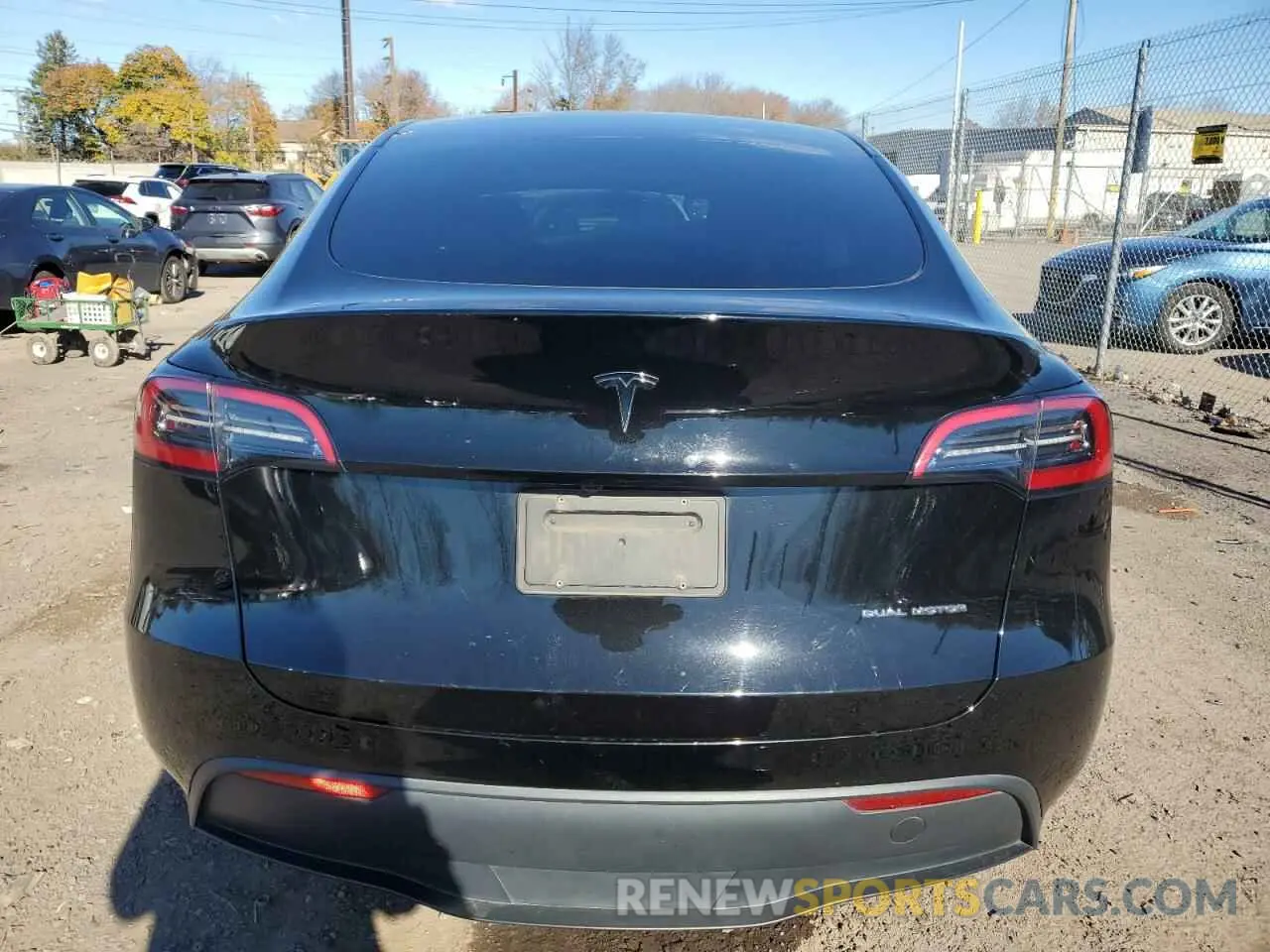6 fotografías del automóvil dañado 7SAYGDEE2PA142744 TESLA MODEL Y 2023