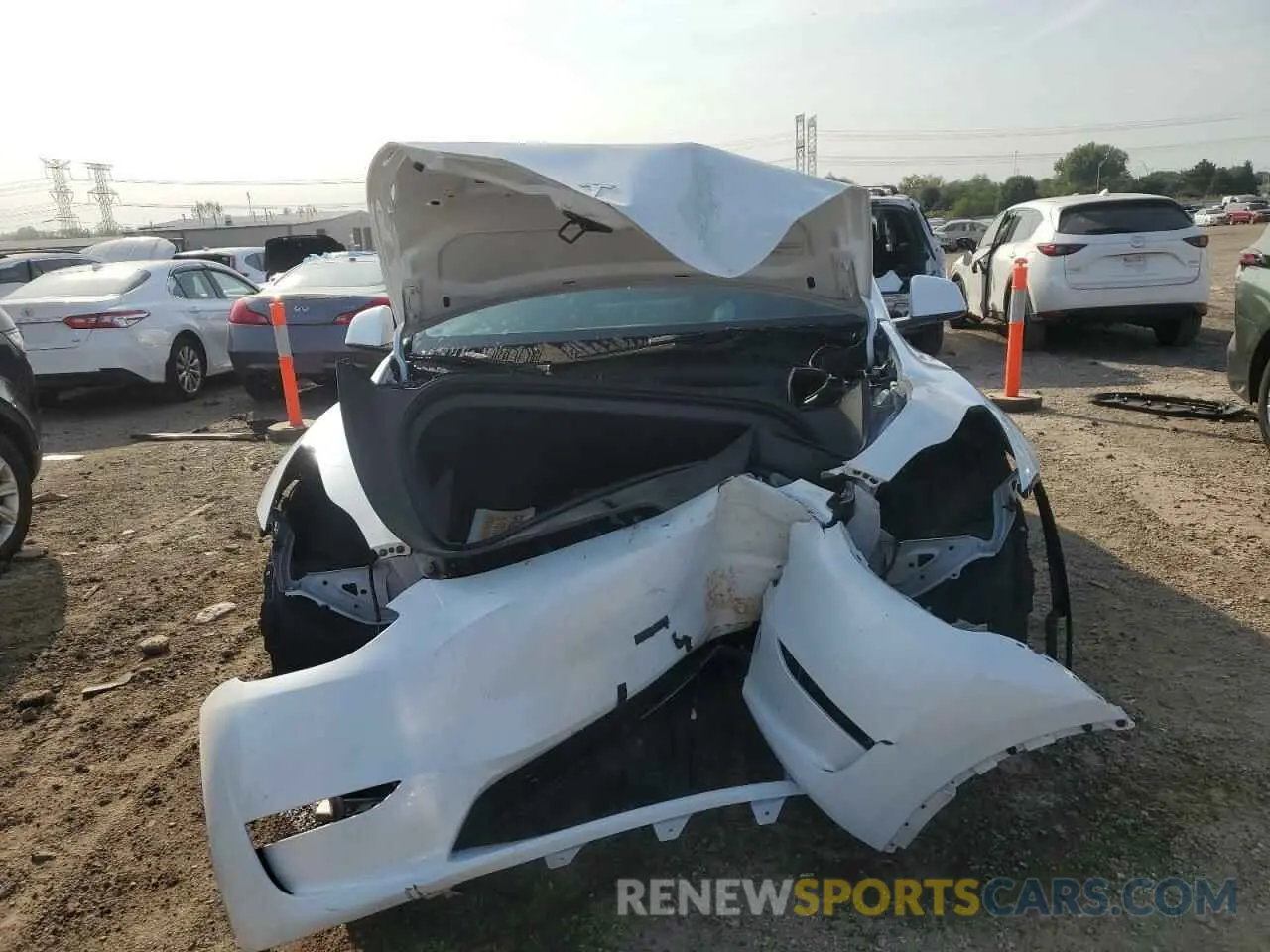 5 fotografías del automóvil dañado 7SAYGDEE2PA165795 TESLA MODEL Y 2023