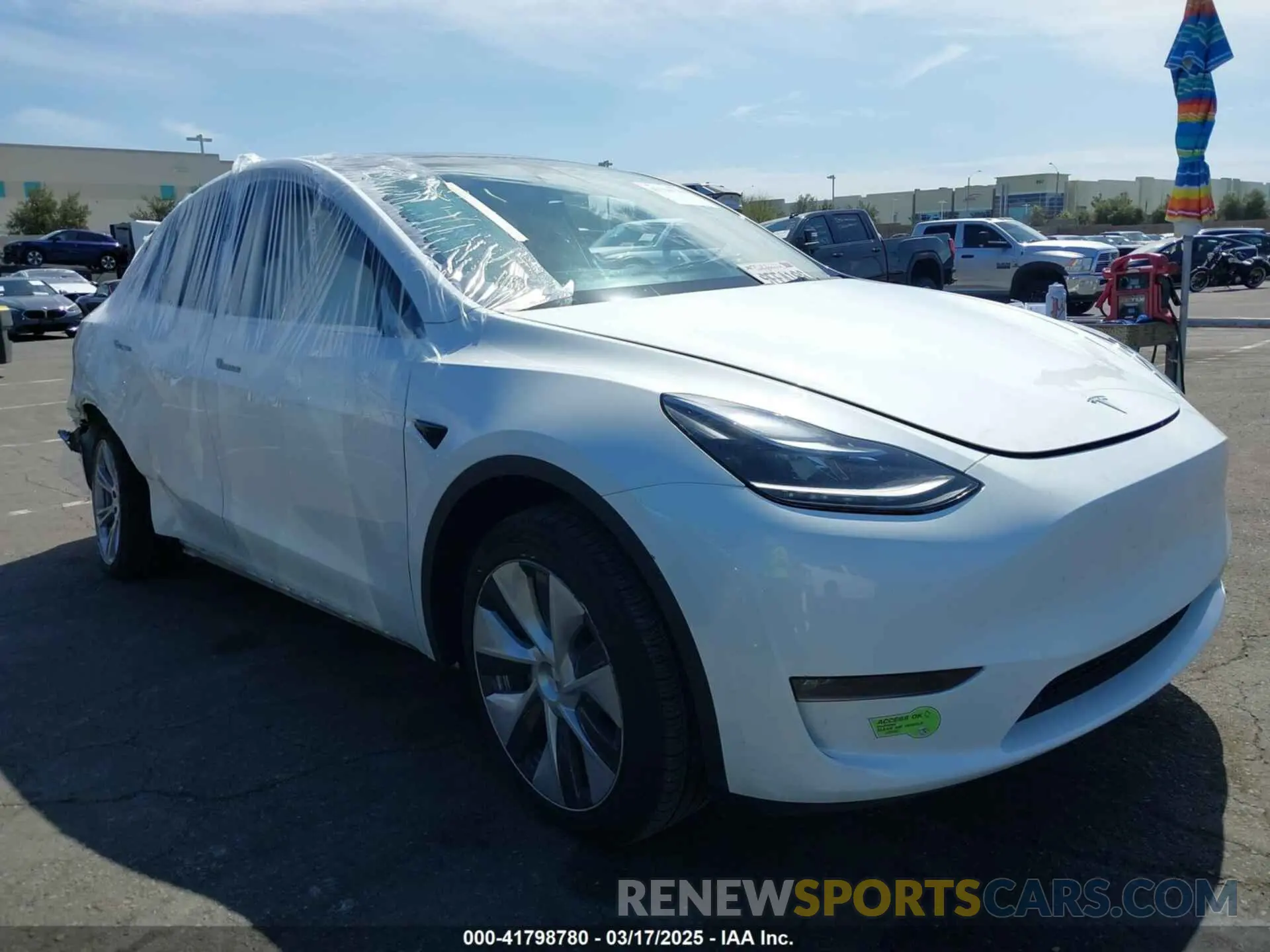 1 fotografías del automóvil dañado 7SAYGDEE2PF632121 TESLA MODEL Y 2023