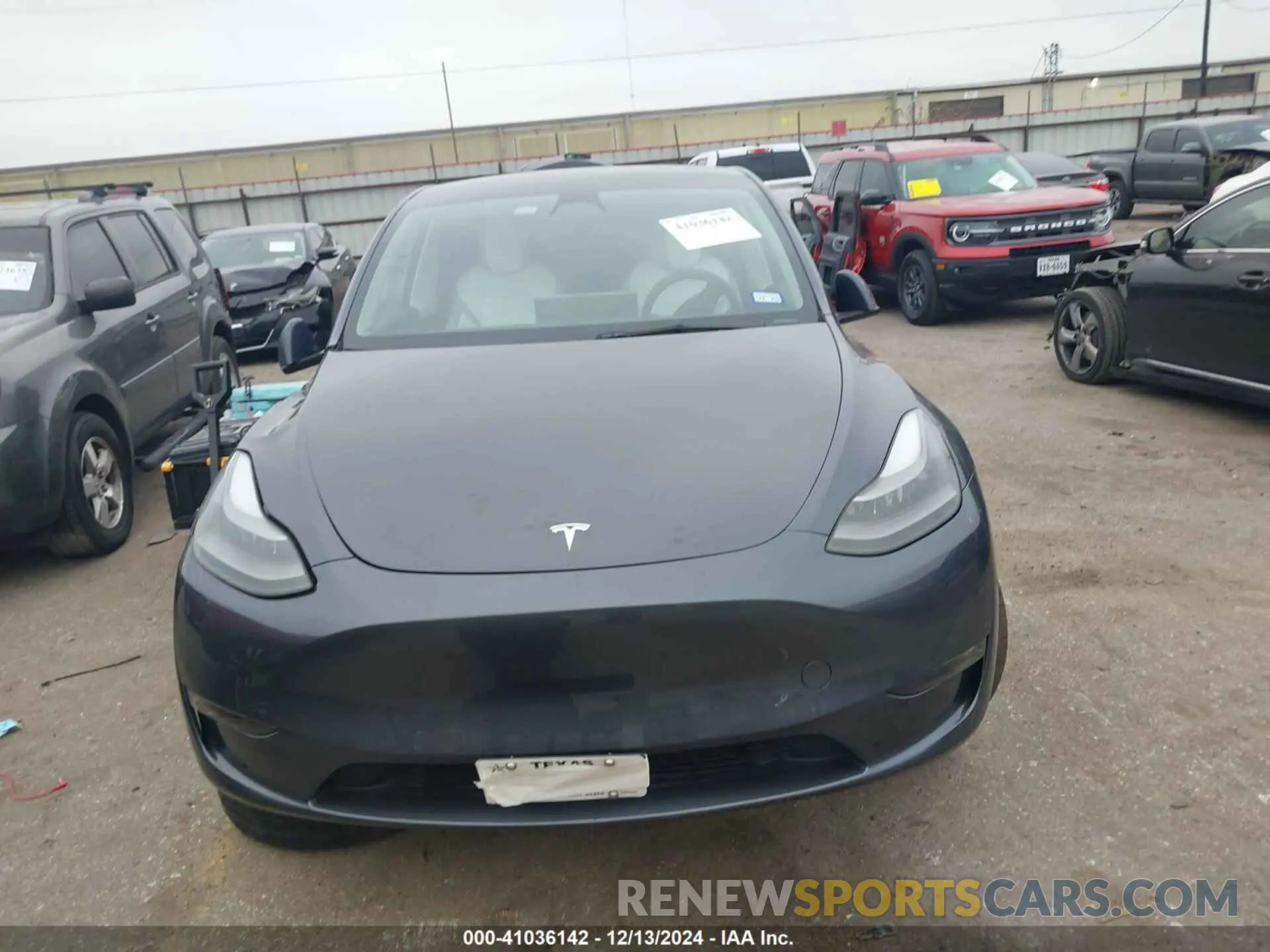 11 fotografías del automóvil dañado 7SAYGDEE2PF687541 TESLA MODEL Y 2023