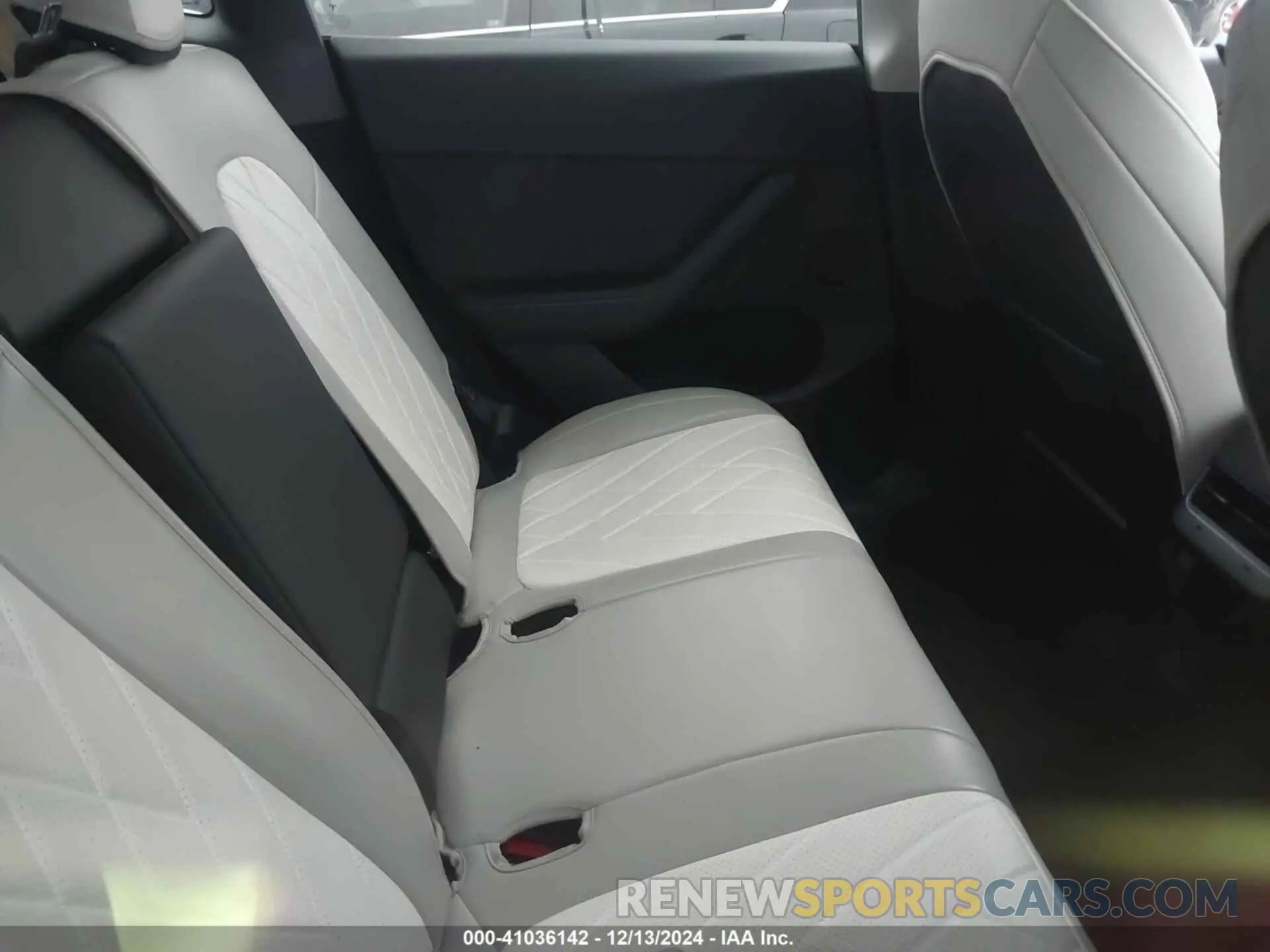 8 fotografías del automóvil dañado 7SAYGDEE2PF687541 TESLA MODEL Y 2023
