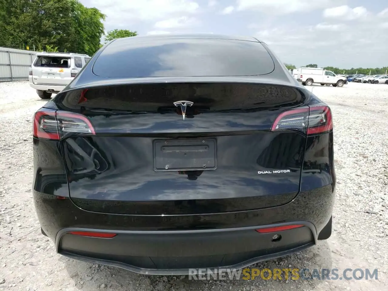 6 fotografías del automóvil dañado 7SAYGDEE2PF750444 TESLA MODEL Y 2023