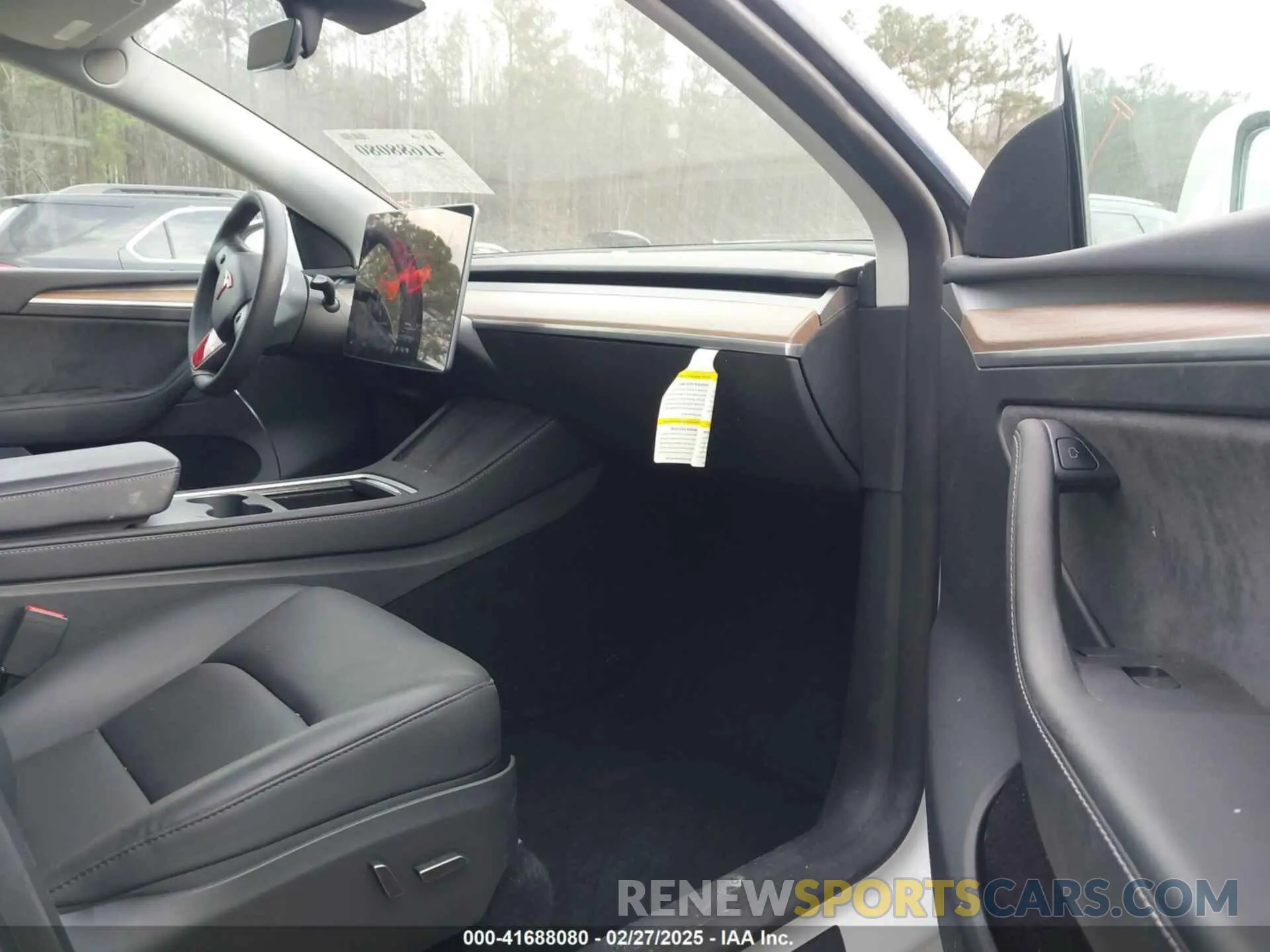 5 fotografías del automóvil dañado 7SAYGDEE2PF765395 TESLA MODEL Y 2023