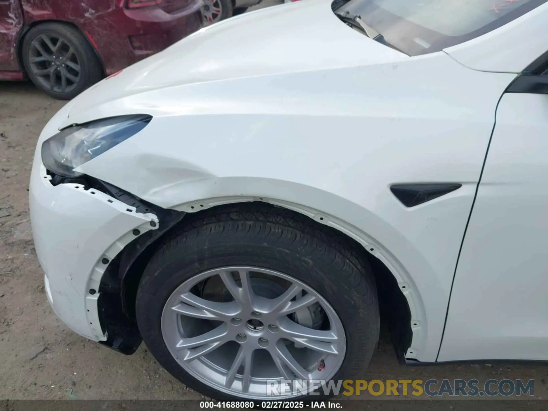 6 fotografías del automóvil dañado 7SAYGDEE2PF765395 TESLA MODEL Y 2023