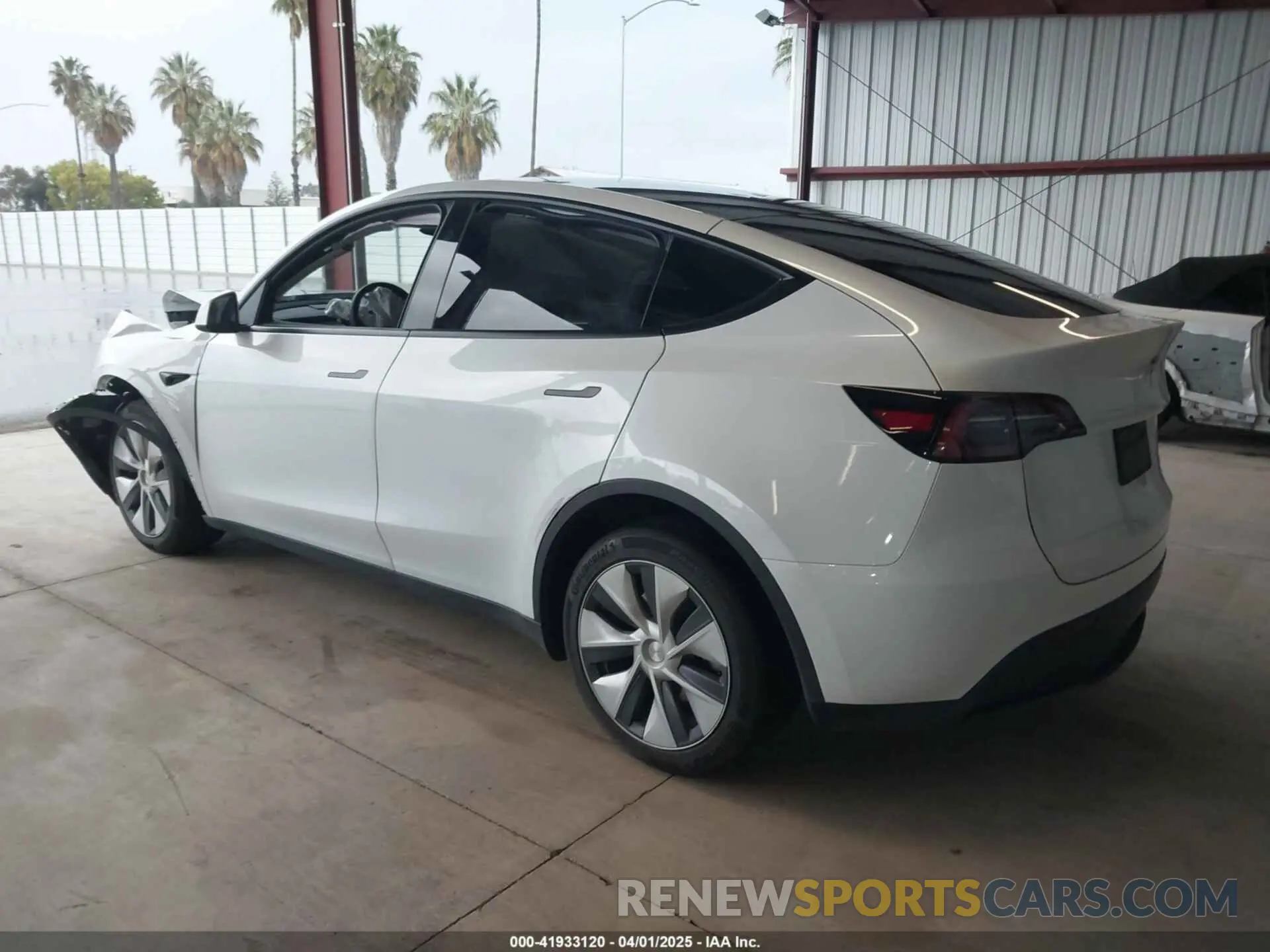 3 fotografías del automóvil dañado 7SAYGDEE2PF834036 TESLA MODEL Y 2023