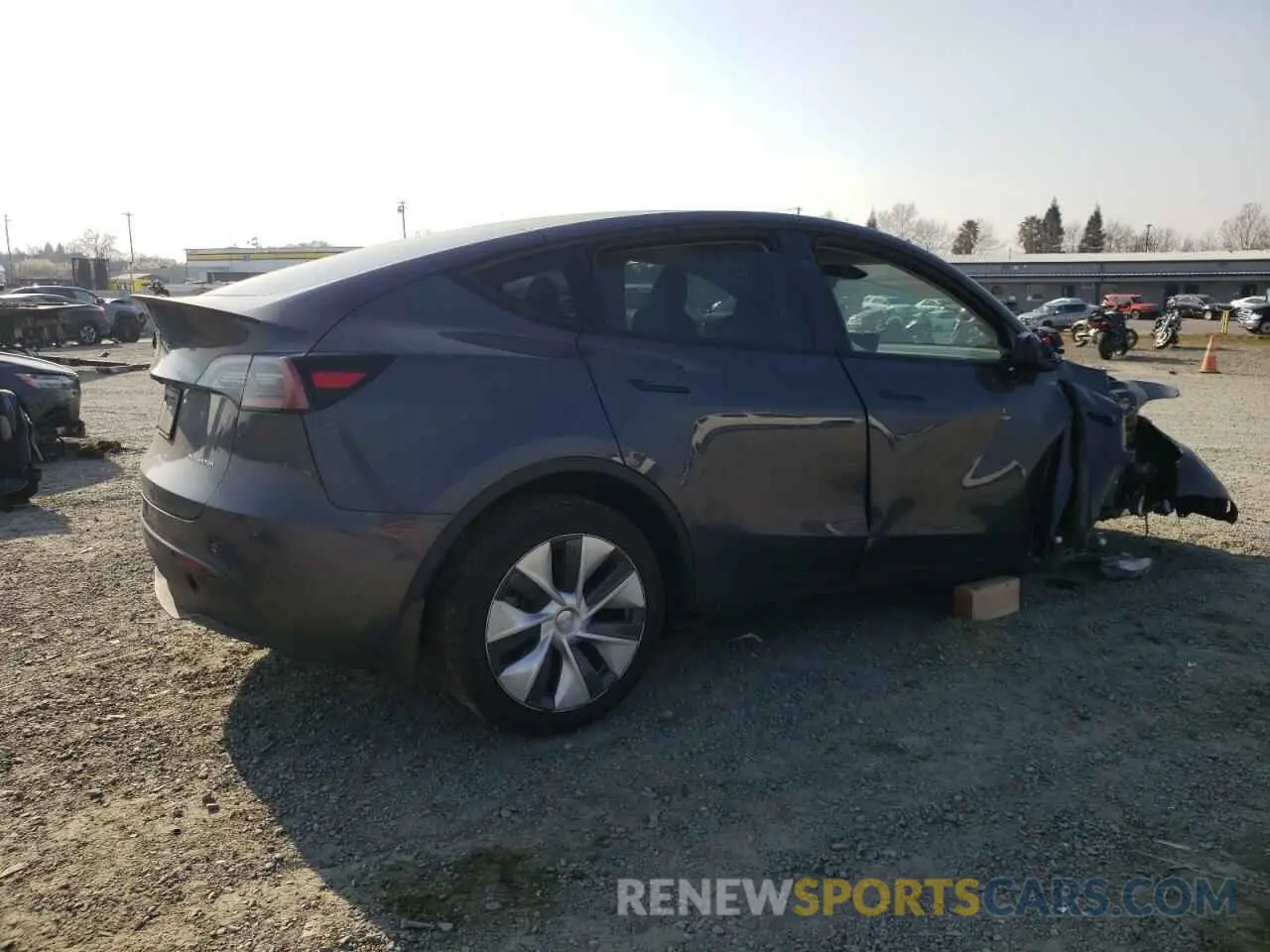 3 fotografías del automóvil dañado 7SAYGDEE2PF929213 TESLA MODEL Y 2023