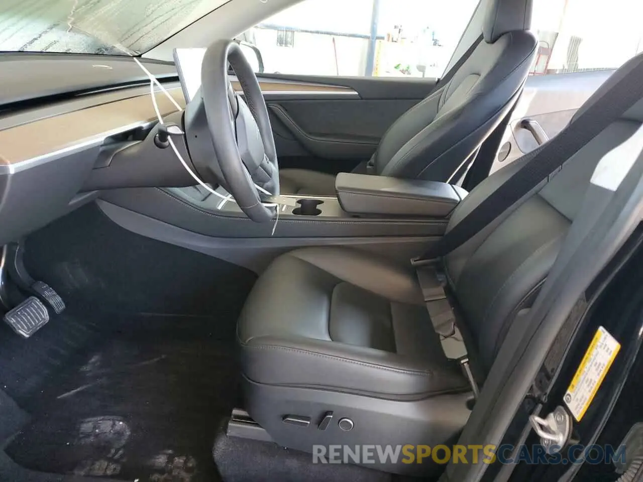 7 fotografías del automóvil dañado 7SAYGDEE3PA110482 TESLA MODEL Y 2023
