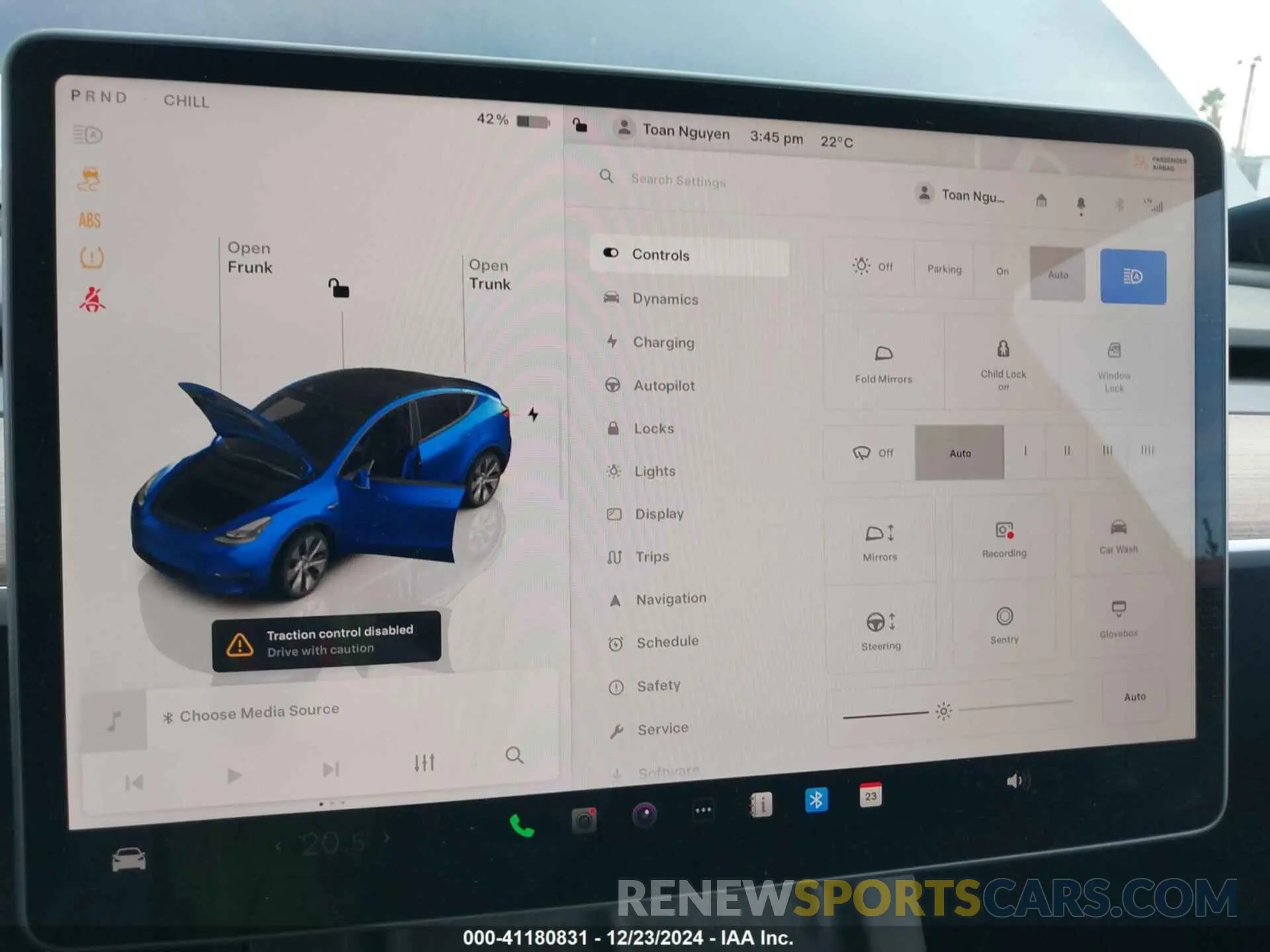 18 fotografías del automóvil dañado 7SAYGDEE3PA116752 TESLA MODEL Y 2023