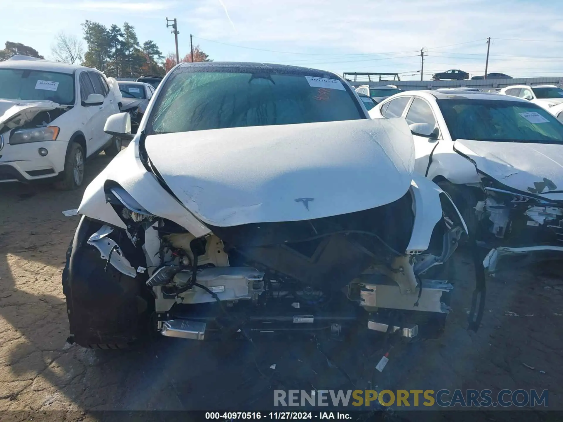 11 fotografías del automóvil dañado 7SAYGDEE3PA130666 TESLA MODEL Y 2023