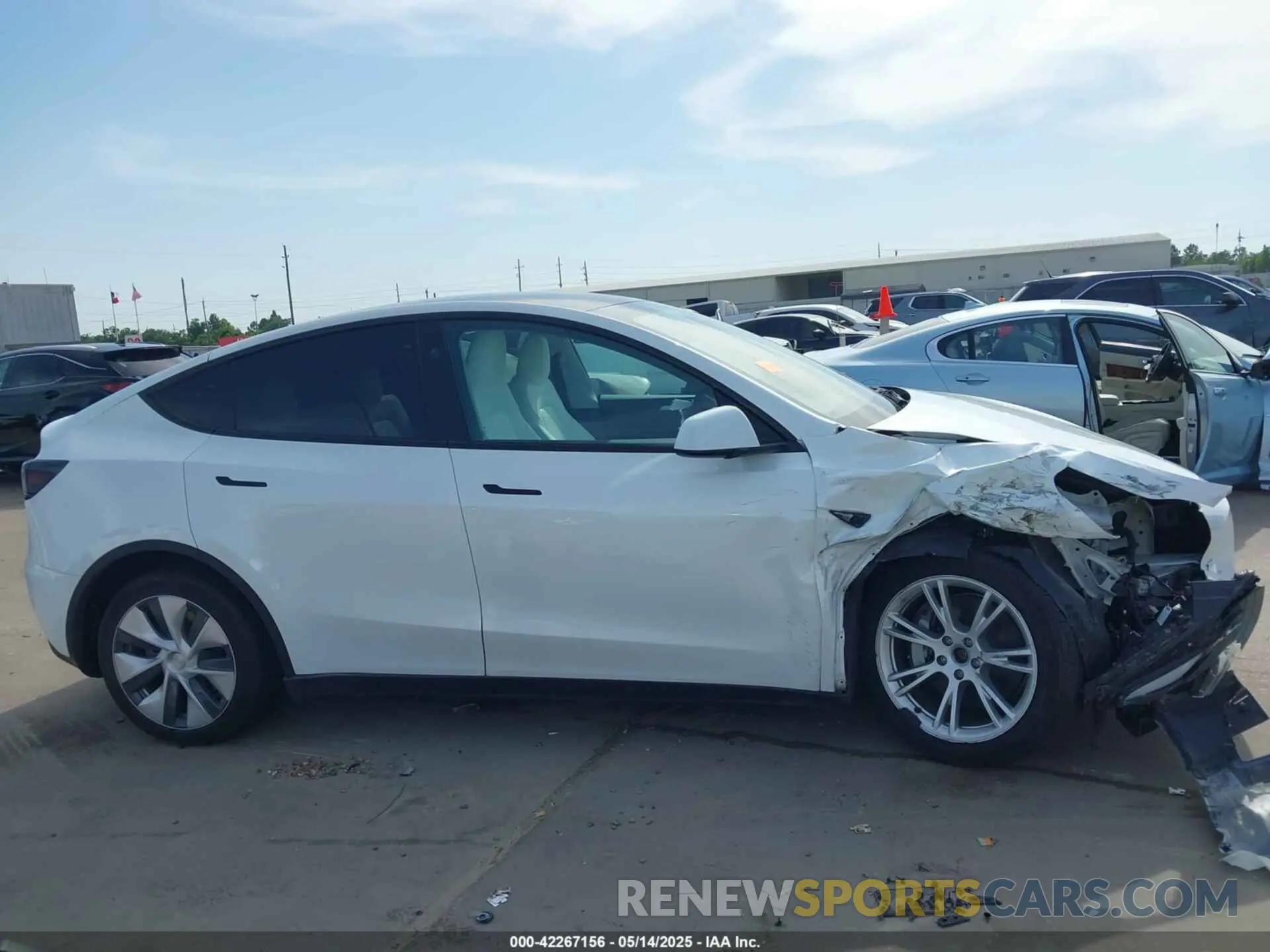 12 fotografías del automóvil dañado 7SAYGDEE3PA166177 TESLA MODEL Y 2023