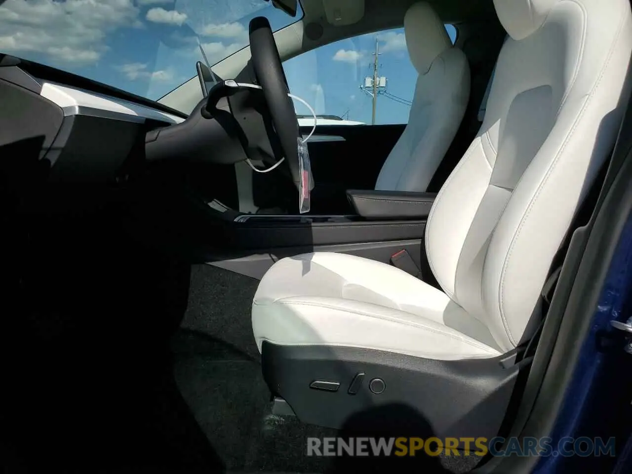 7 fotografías del automóvil dañado 7SAYGDEE3PA178832 TESLA MODEL Y 2023