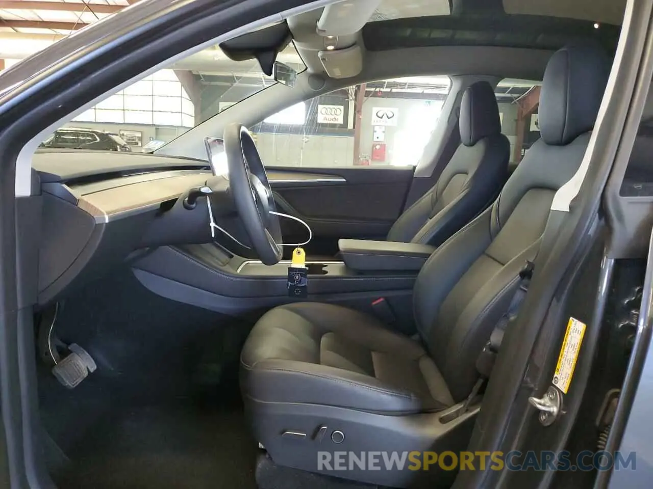 7 fotografías del automóvil dañado 7SAYGDEE3PA194481 TESLA MODEL Y 2023