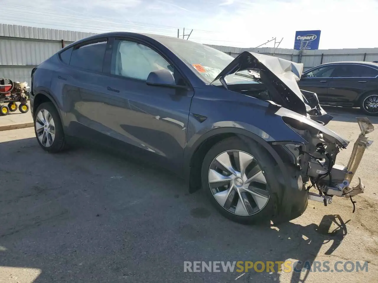 4 fotografías del automóvil dañado 7SAYGDEE3PA211165 TESLA MODEL Y 2023