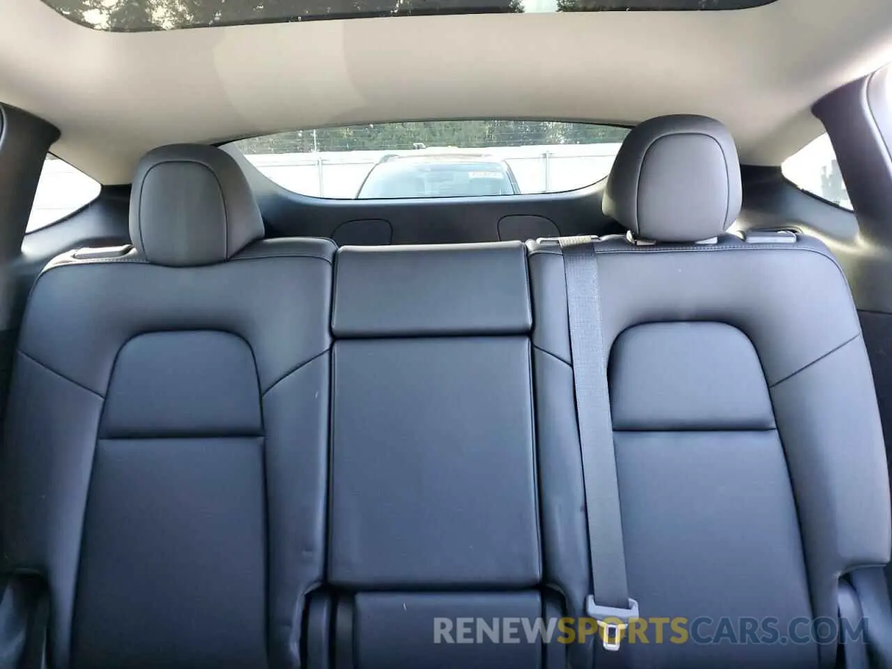 10 fotografías del automóvil dañado 7SAYGDEE3PF592826 TESLA MODEL Y 2023