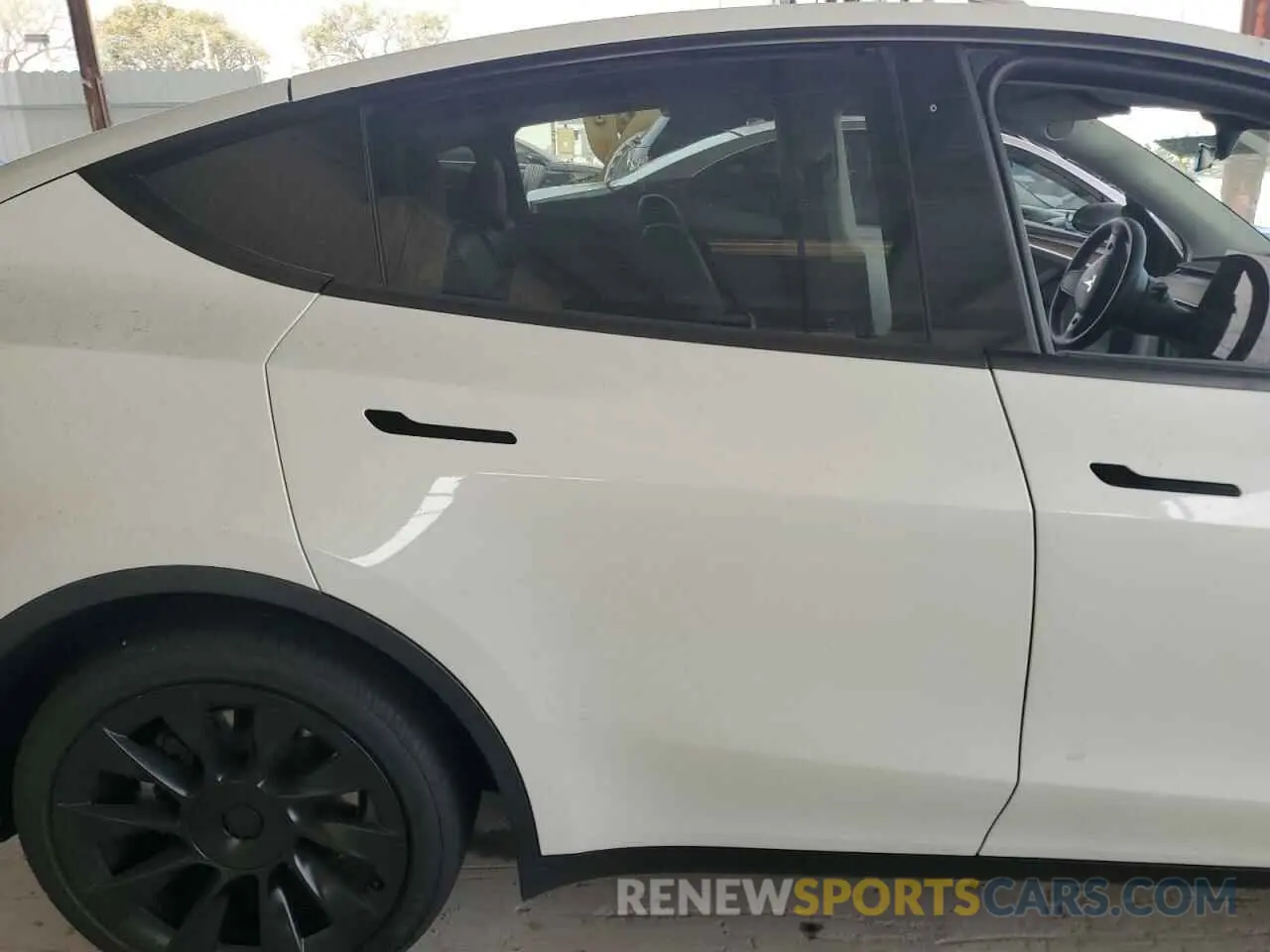 10 fotografías del automóvil dañado 7SAYGDEE3PF597797 TESLA MODEL Y 2023