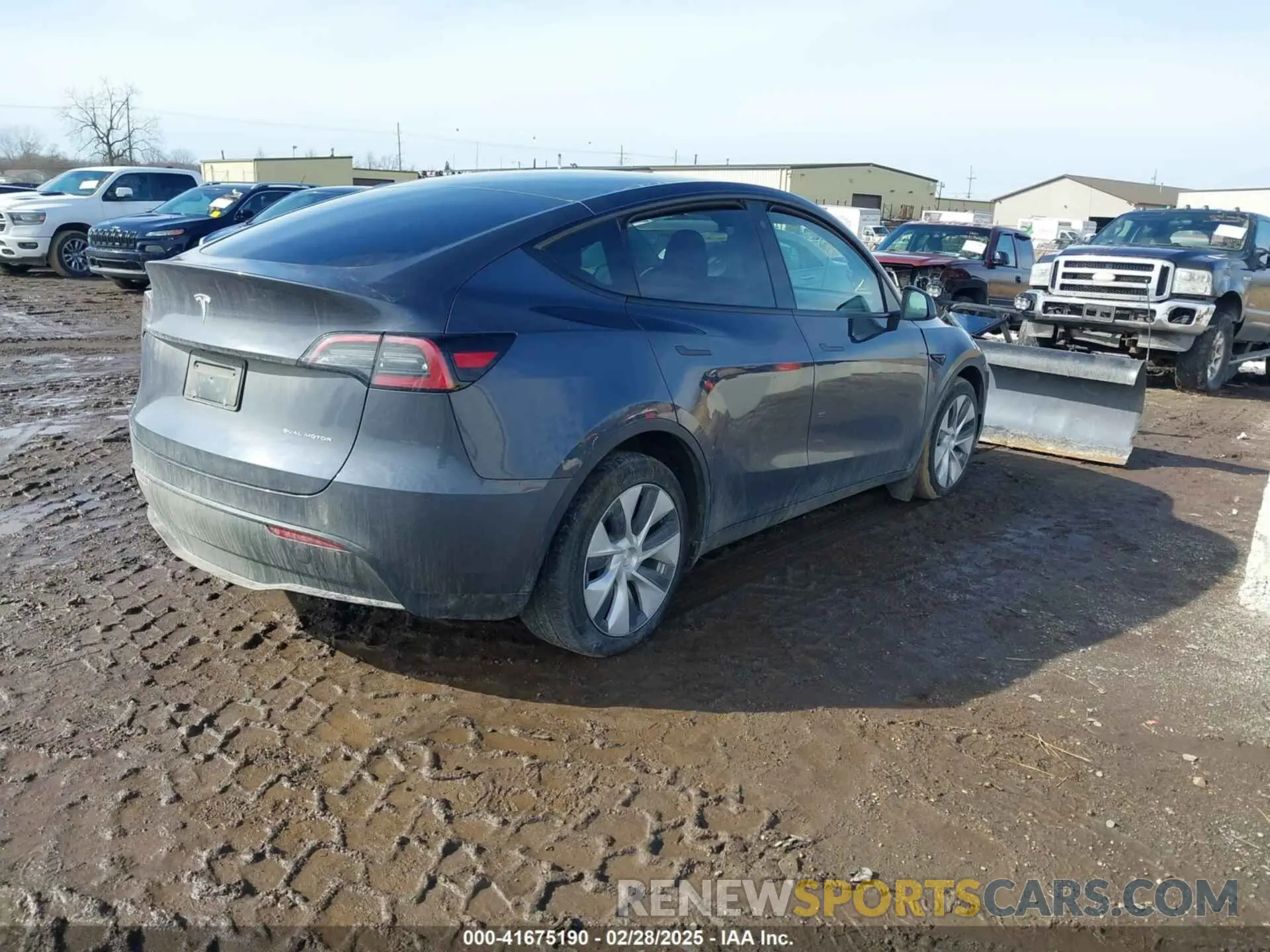 4 fotografías del automóvil dañado 7SAYGDEE3PF600780 TESLA MODEL Y 2023
