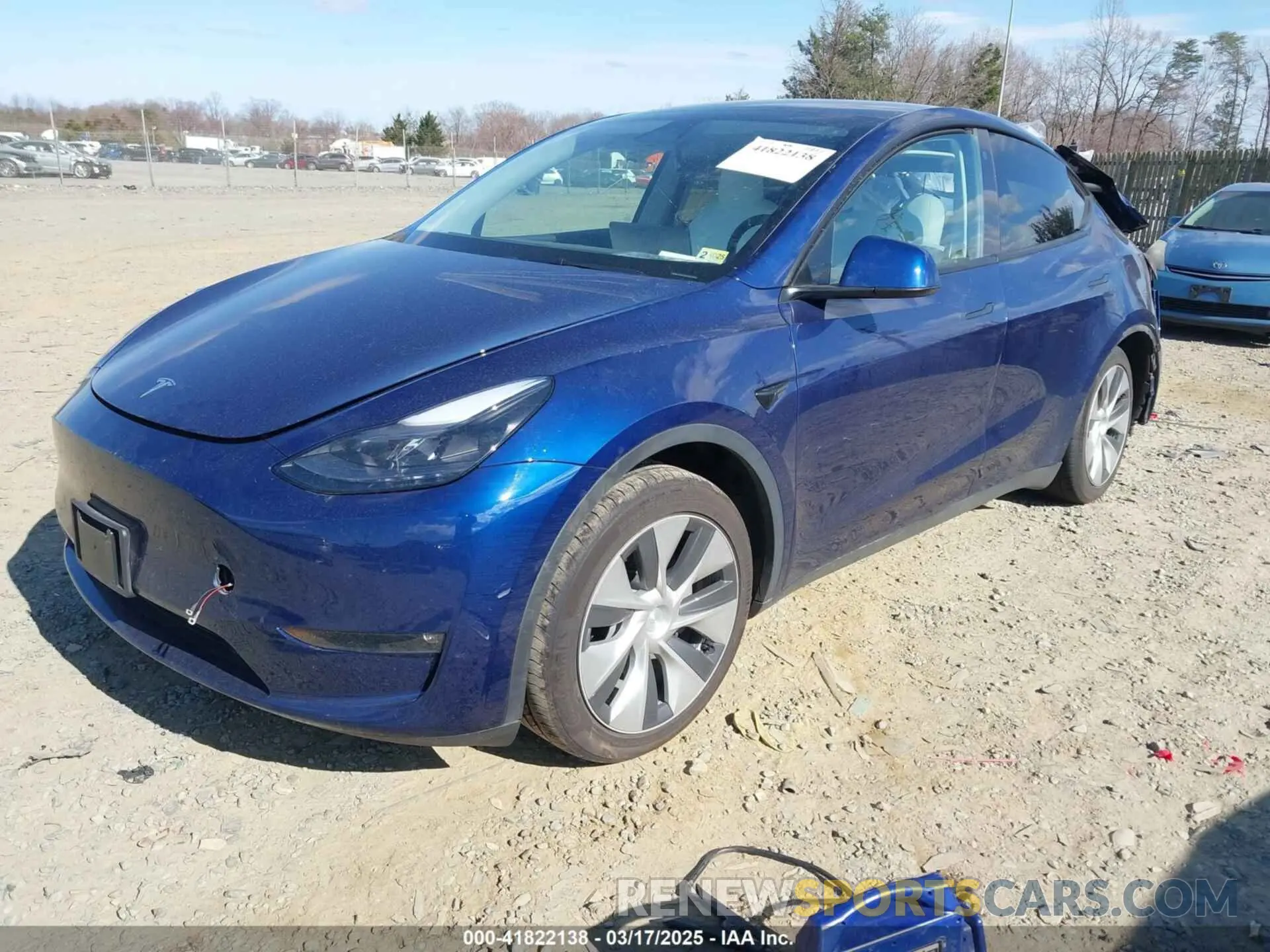 2 fotografías del automóvil dañado 7SAYGDEE3PF674457 TESLA MODEL Y 2023