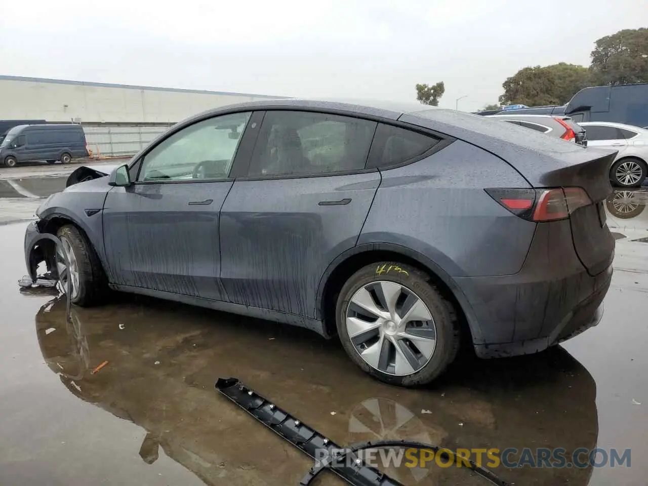 2 fotografías del automóvil dañado 7SAYGDEE3PF738531 TESLA MODEL Y 2023