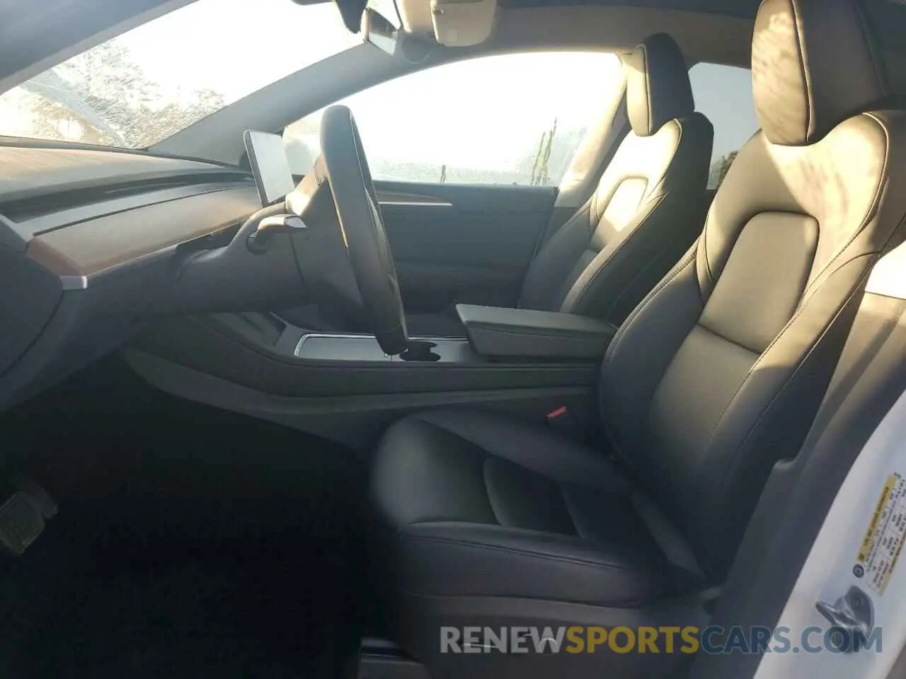 7 fotografías del automóvil dañado 7SAYGDEE3PF791732 TESLA MODEL Y 2023