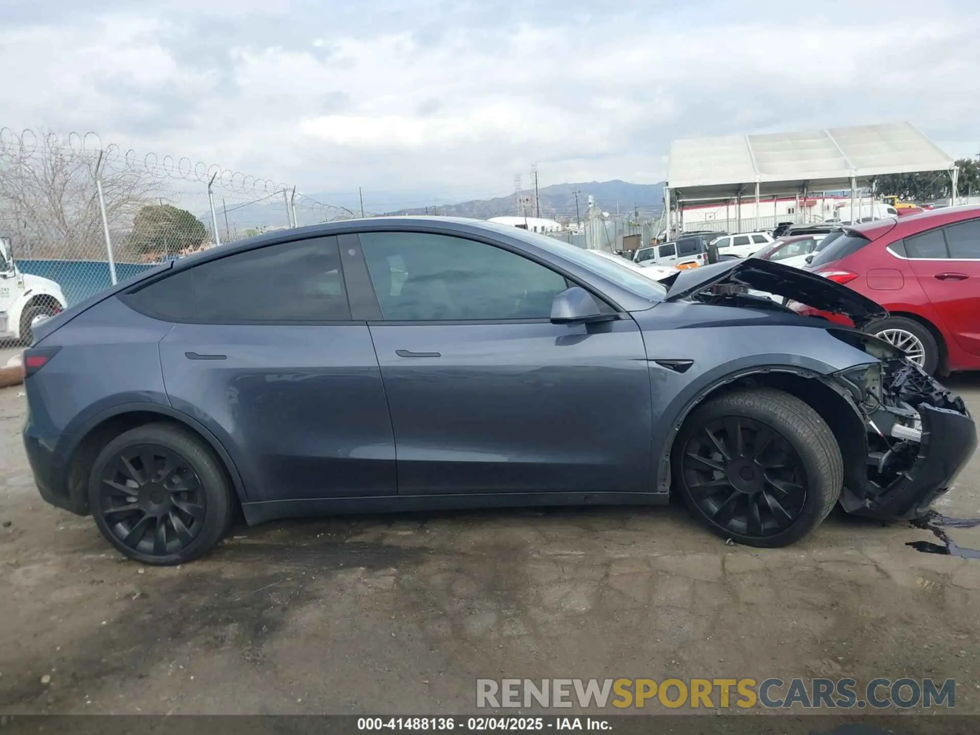 12 fotografías del automóvil dañado 7SAYGDEE4PA028440 TESLA MODEL Y 2023