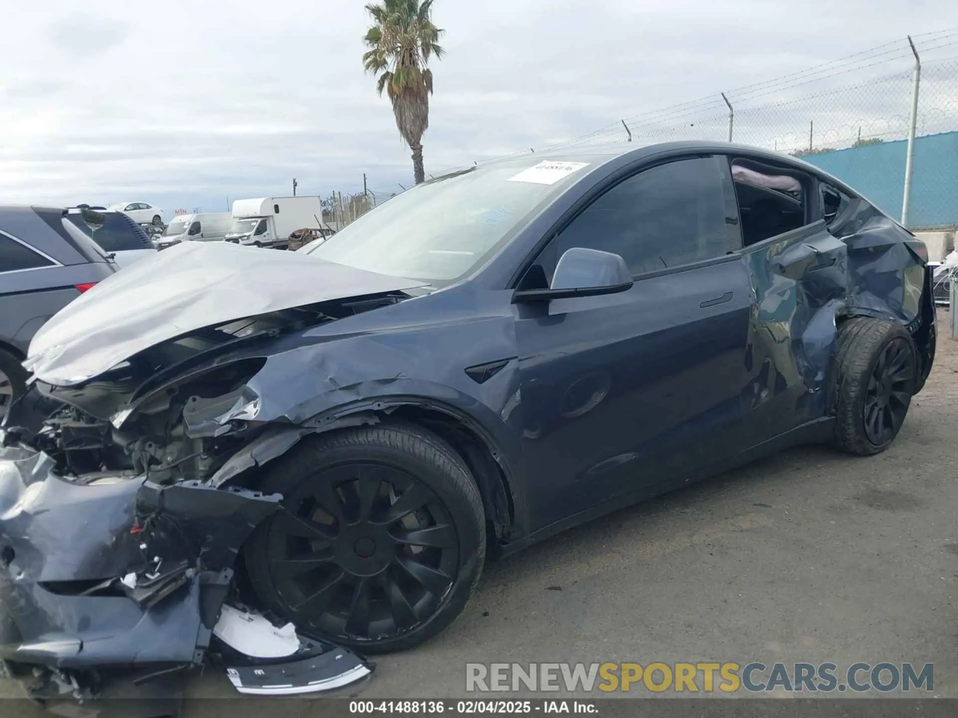 13 fotografías del automóvil dañado 7SAYGDEE4PA028440 TESLA MODEL Y 2023