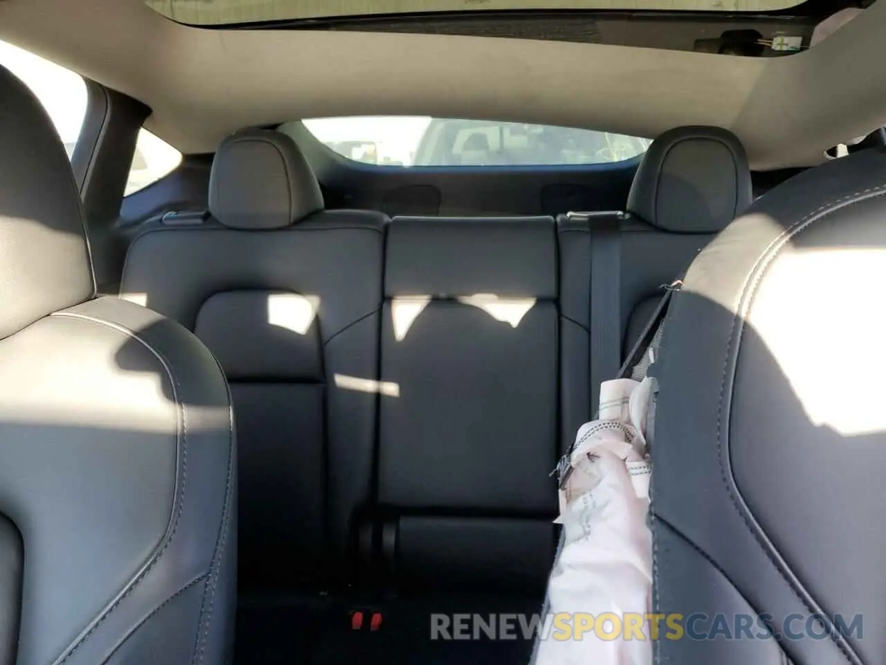 10 fotografías del automóvil dañado 7SAYGDEE4PA028616 TESLA MODEL Y 2023
