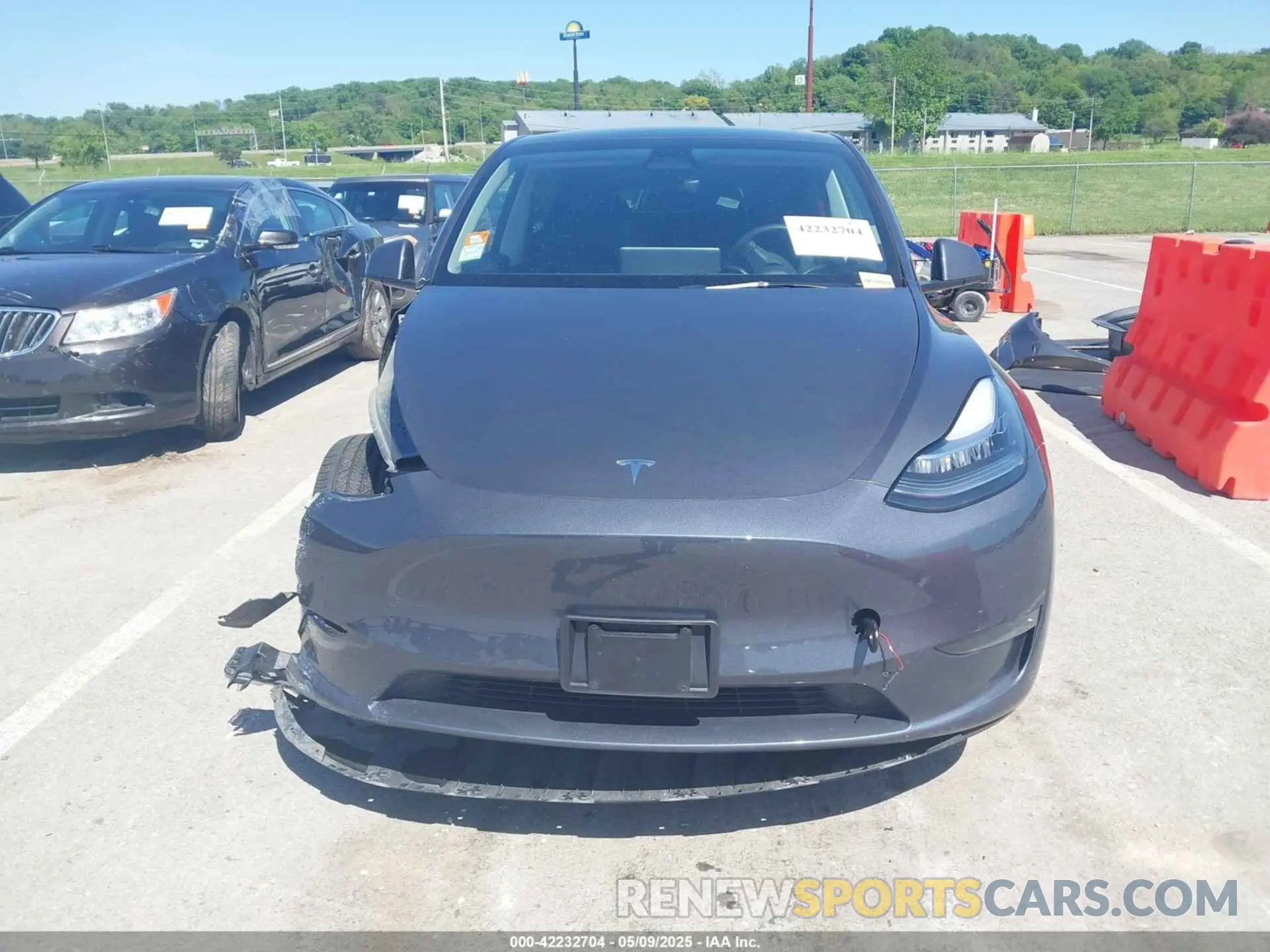 13 fotografías del automóvil dañado 7SAYGDEE4PA037218 TESLA MODEL Y 2023