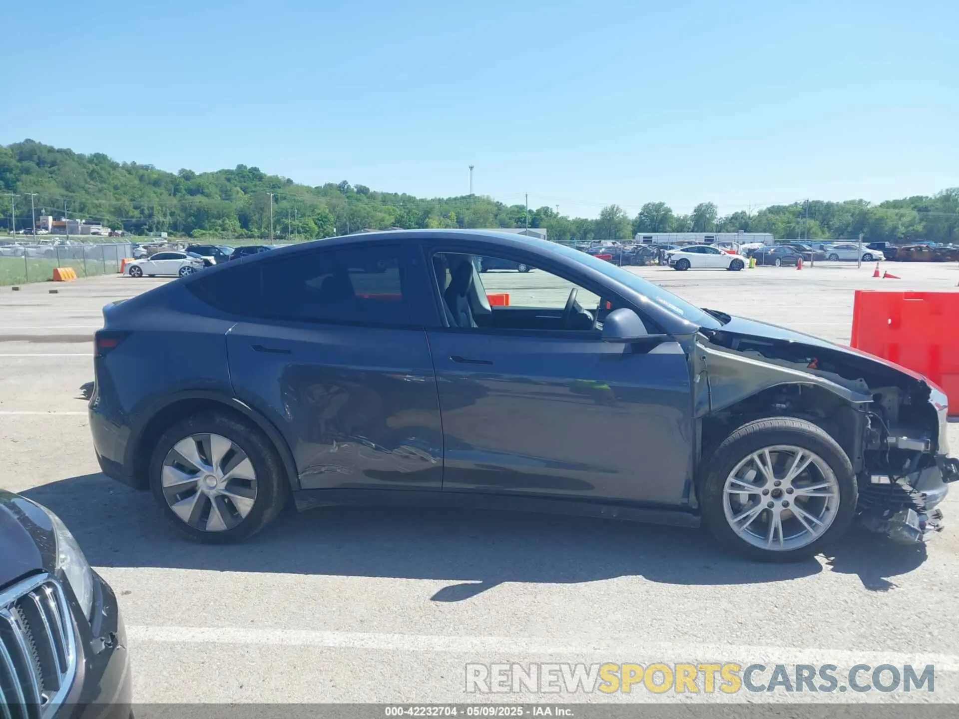 14 fotografías del automóvil dañado 7SAYGDEE4PA037218 TESLA MODEL Y 2023