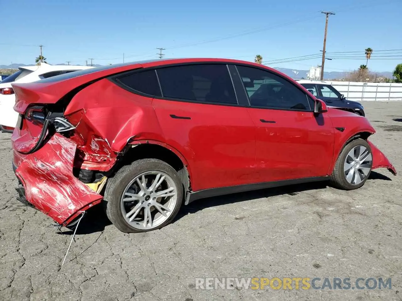 3 fotografías del automóvil dañado 7SAYGDEE4PA042905 TESLA MODEL Y 2023