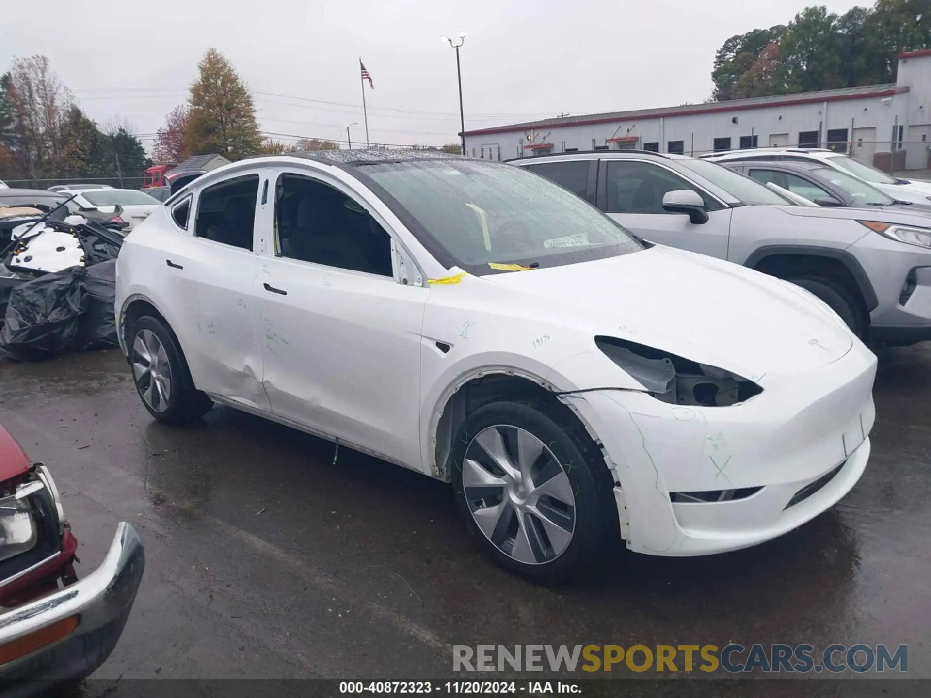6 fotografías del automóvil dañado 7SAYGDEE4PA078626 TESLA MODEL Y 2023
