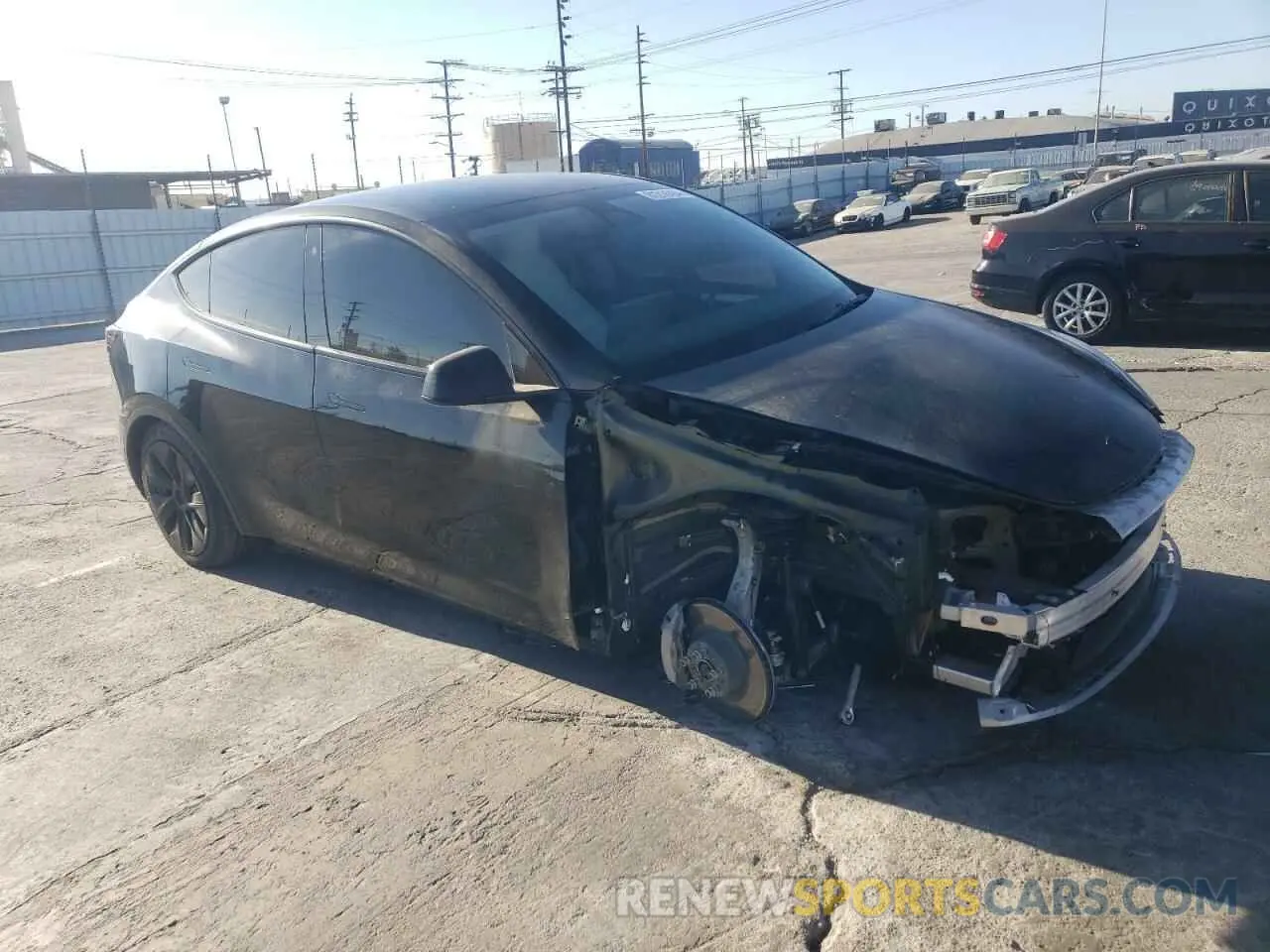 4 fotografías del automóvil dañado 7SAYGDEE4PA097077 TESLA MODEL Y 2023