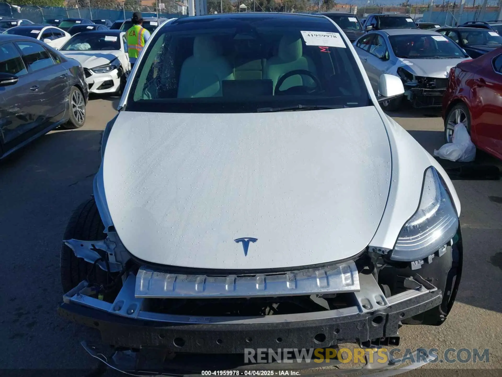 12 fotografías del automóvil dañado 7SAYGDEE4PA114671 TESLA MODEL Y 2023