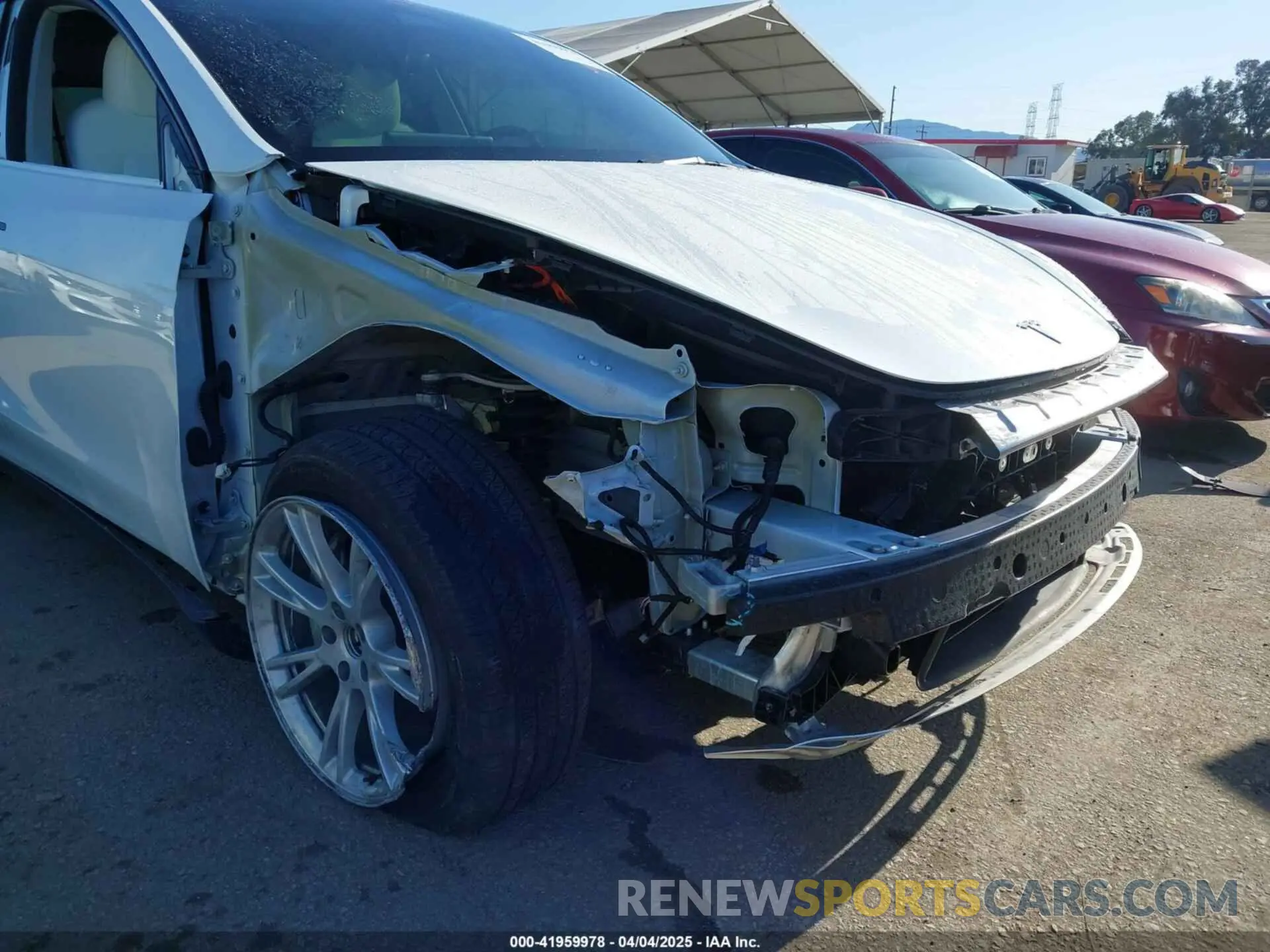 21 fotografías del automóvil dañado 7SAYGDEE4PA114671 TESLA MODEL Y 2023