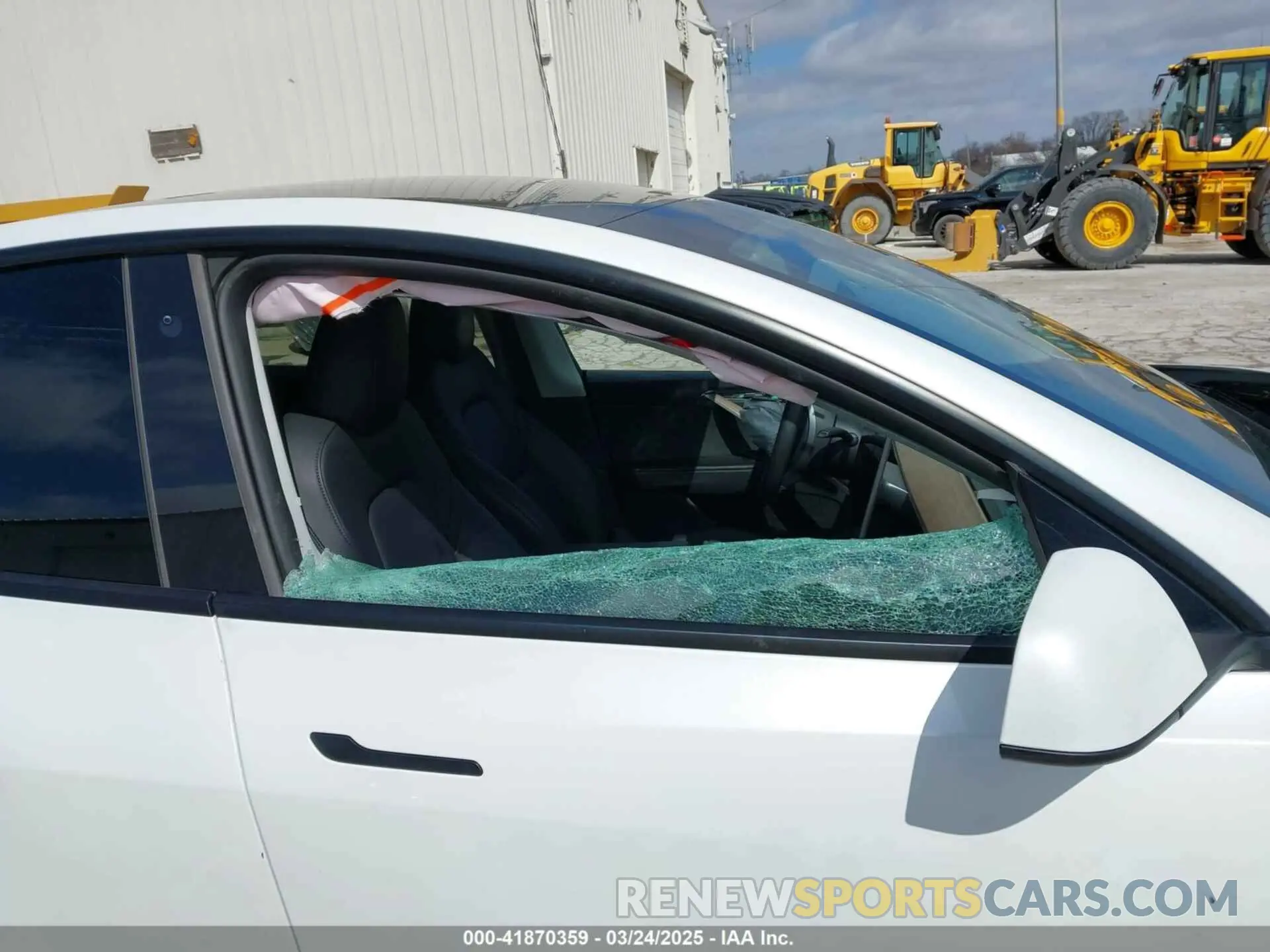 6 fotografías del automóvil dañado 7SAYGDEE4PA119854 TESLA MODEL Y 2023