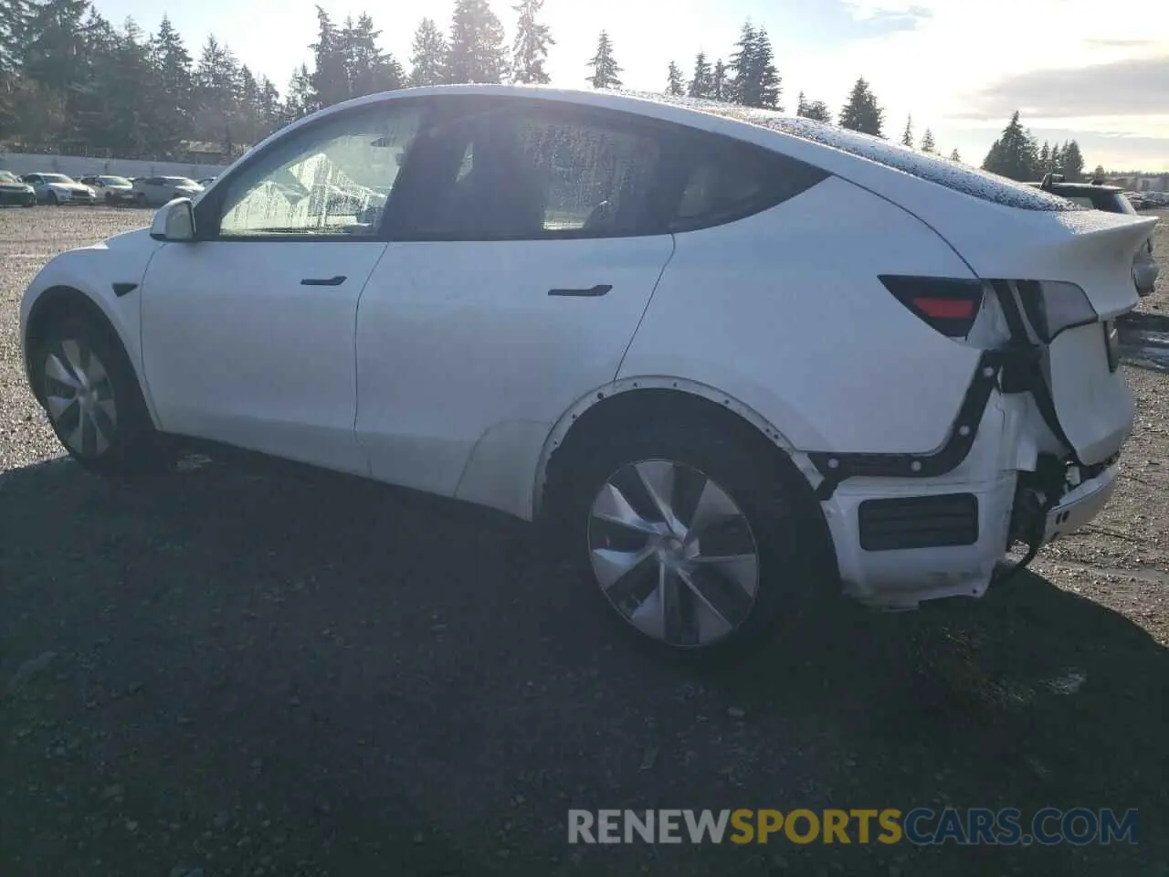 2 fotografías del automóvil dañado 7SAYGDEE4PA125640 TESLA MODEL Y 2023