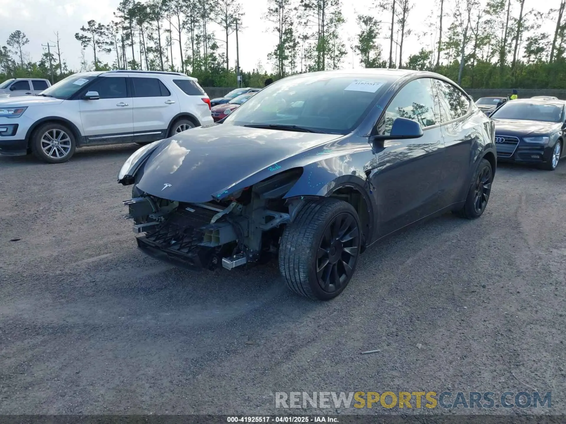 2 fotografías del automóvil dañado 7SAYGDEE4PA139277 TESLA MODEL Y 2023