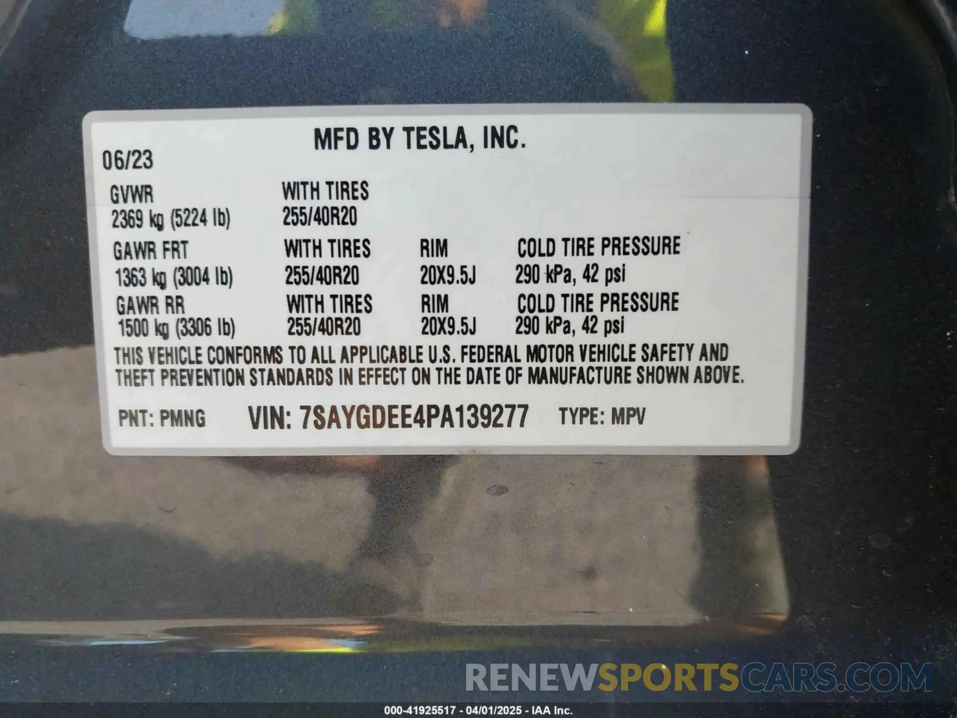9 fotografías del automóvil dañado 7SAYGDEE4PA139277 TESLA MODEL Y 2023