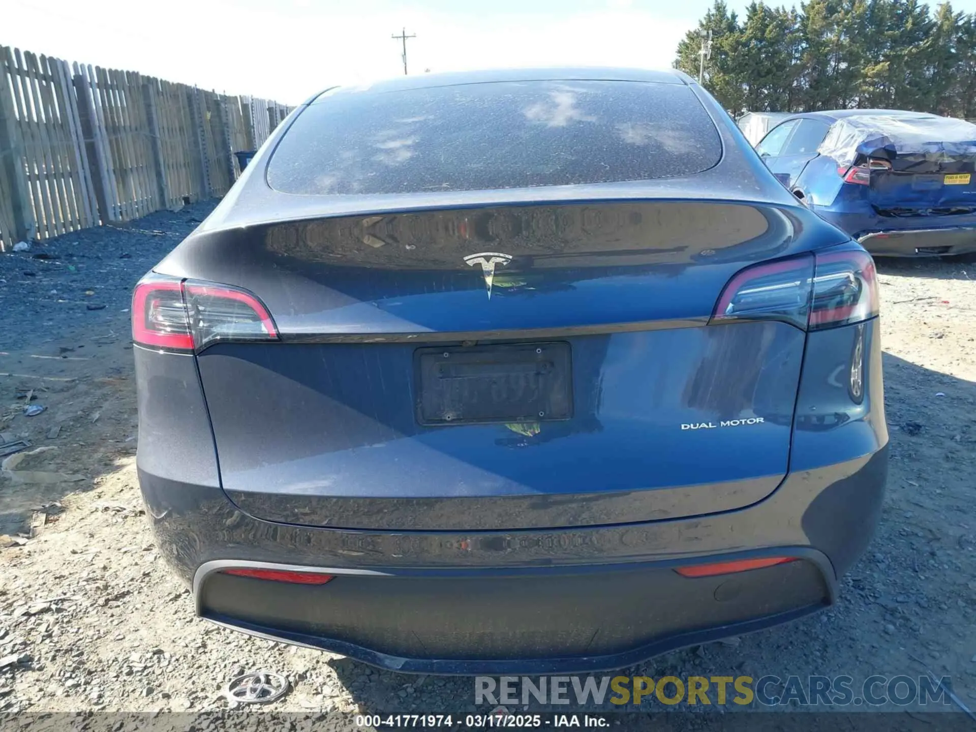 16 fotografías del automóvil dañado 7SAYGDEE4PA145922 TESLA MODEL Y 2023