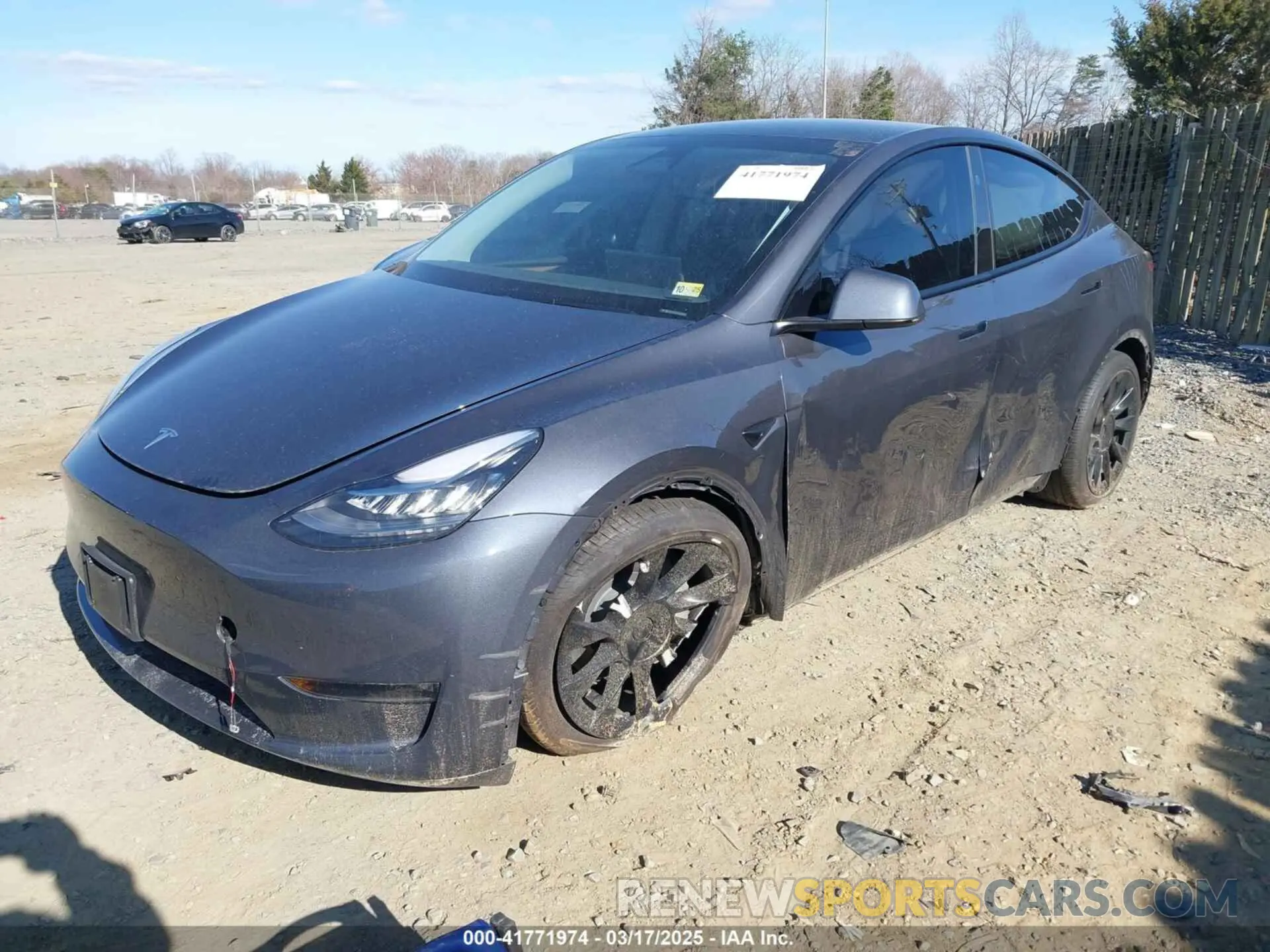2 fotografías del automóvil dañado 7SAYGDEE4PA145922 TESLA MODEL Y 2023