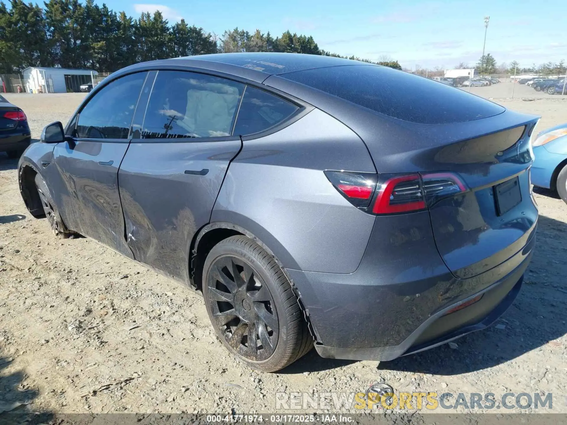 3 fotografías del automóvil dañado 7SAYGDEE4PA145922 TESLA MODEL Y 2023