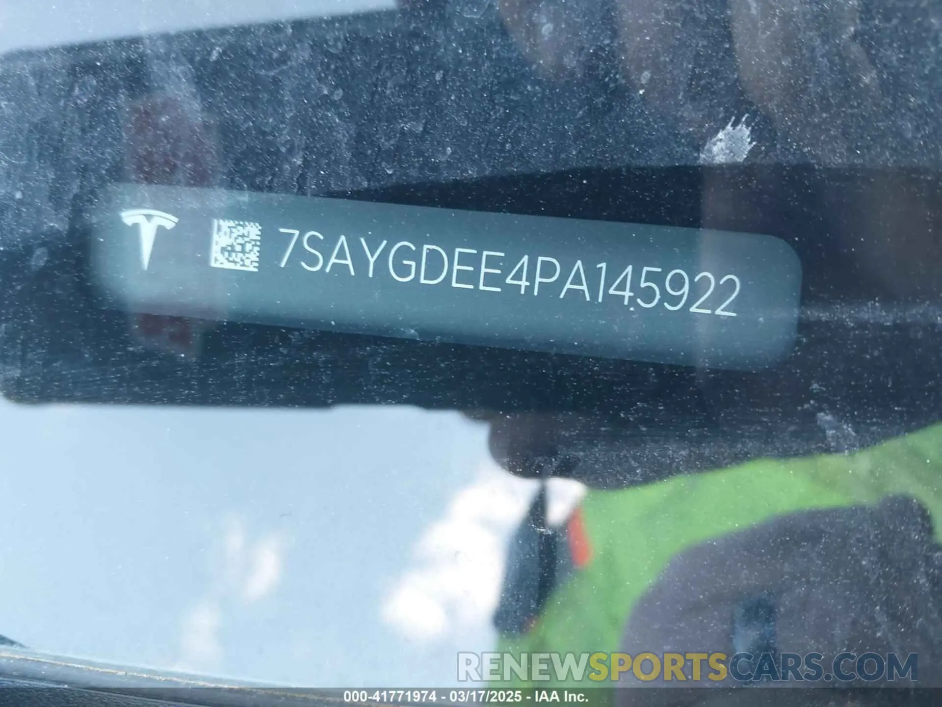 9 fotografías del automóvil dañado 7SAYGDEE4PA145922 TESLA MODEL Y 2023