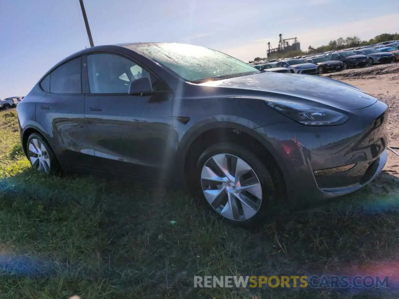 4 fotografías del automóvil dañado 7SAYGDEE4PA192254 TESLA MODEL Y 2023