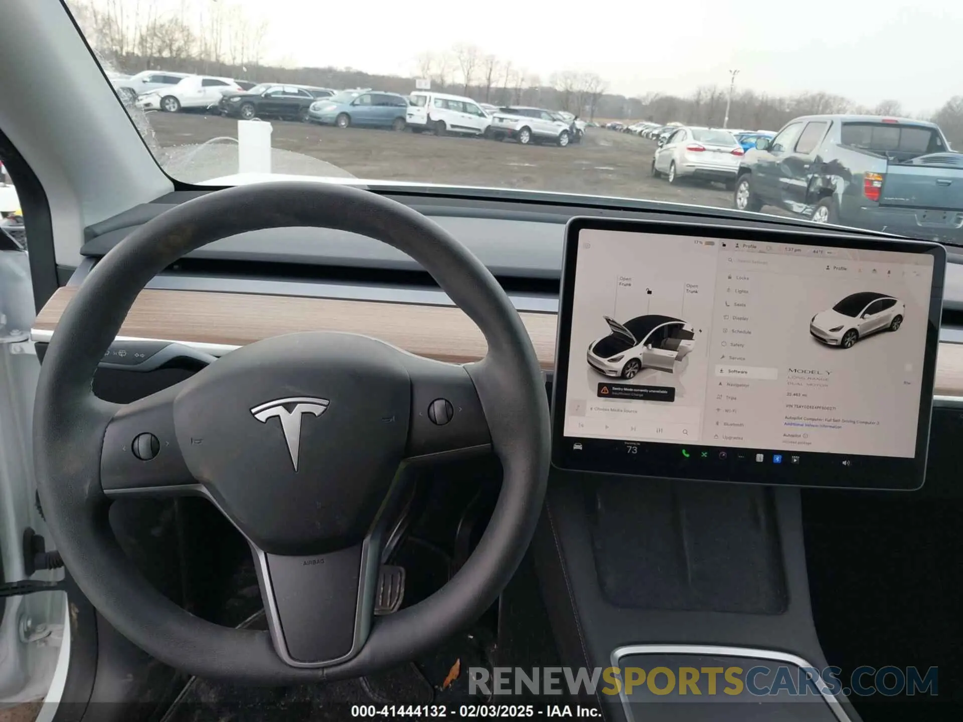 18 fotografías del automóvil dañado 7SAYGDEE4PF600271 TESLA MODEL Y 2023