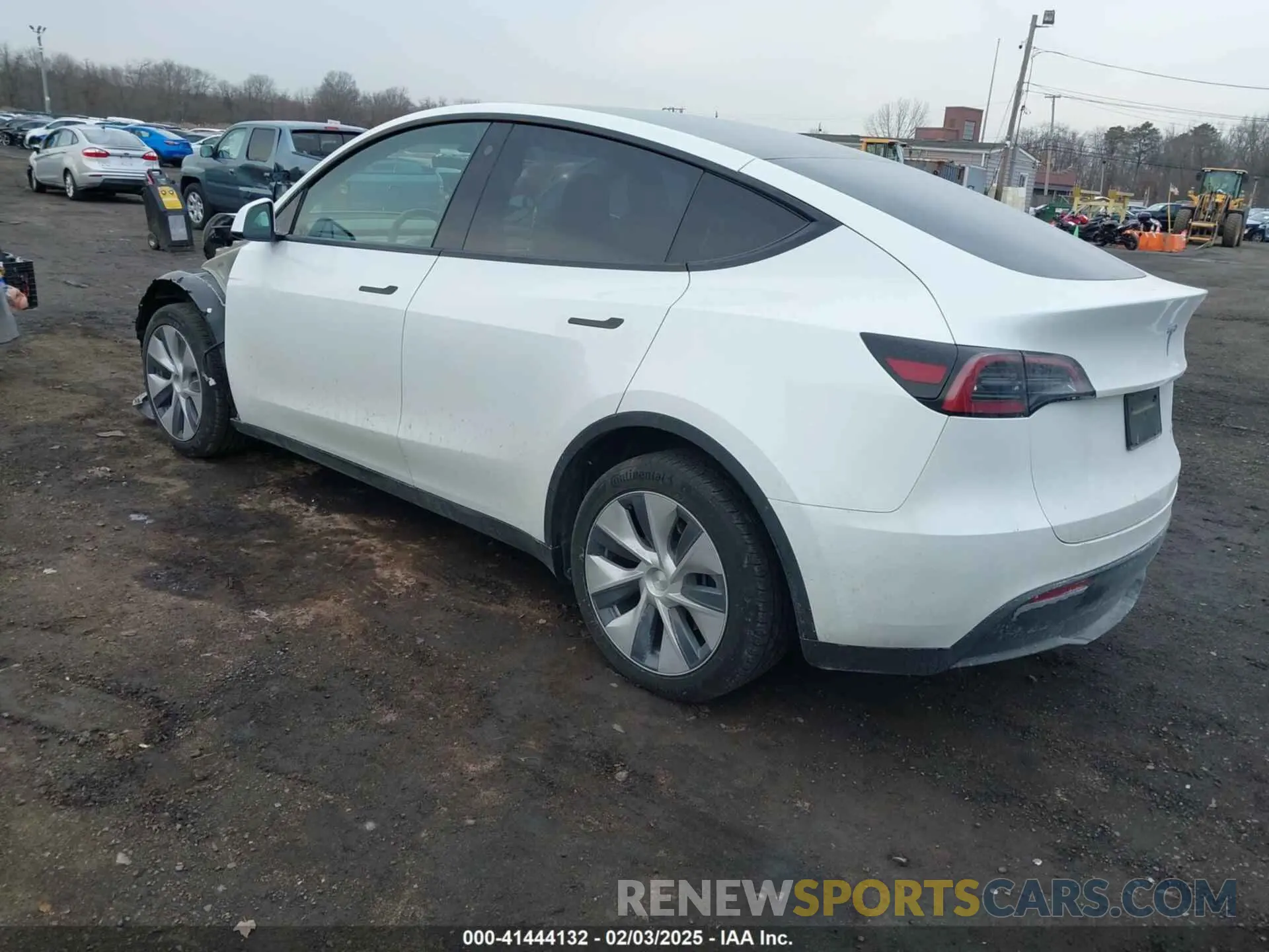 3 fotografías del automóvil dañado 7SAYGDEE4PF600271 TESLA MODEL Y 2023